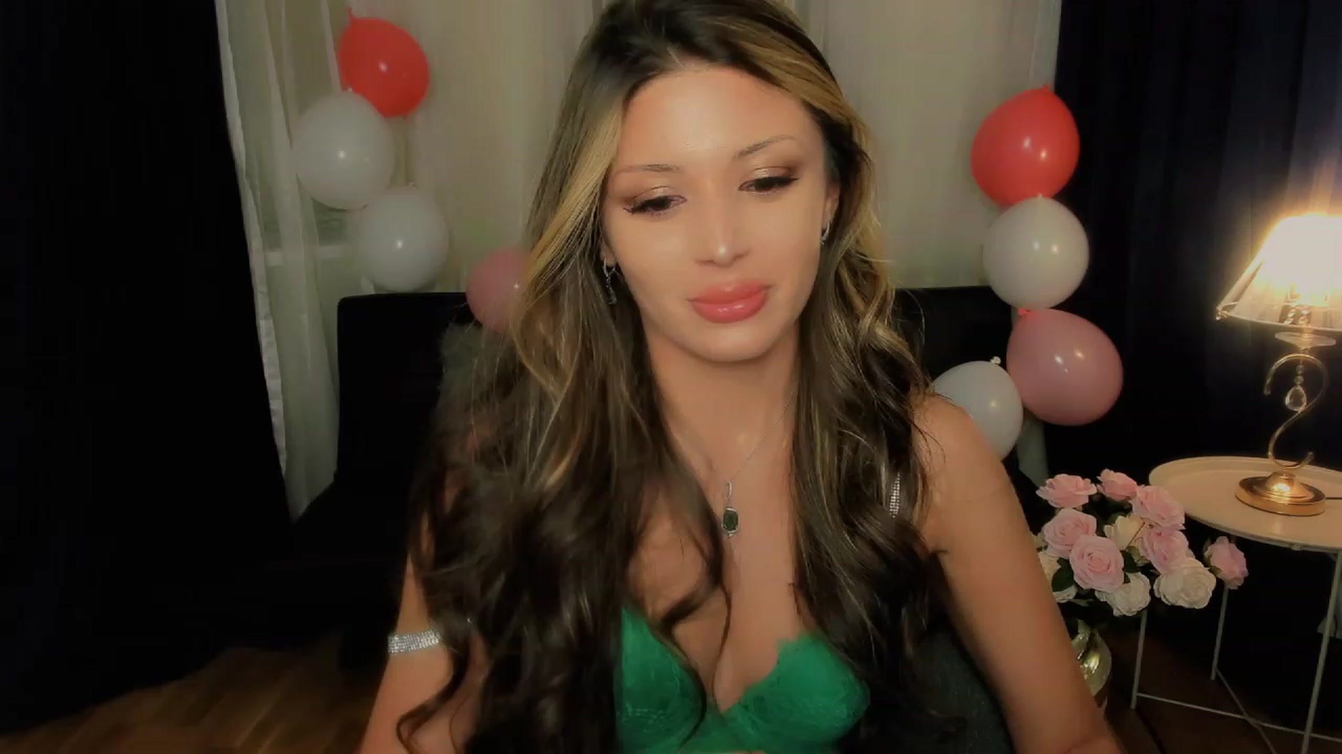 Gallery image thumbnail from Angel_on_Duty's myfreecams stream on, 09/21/2023, 01:34 image 6 of 20