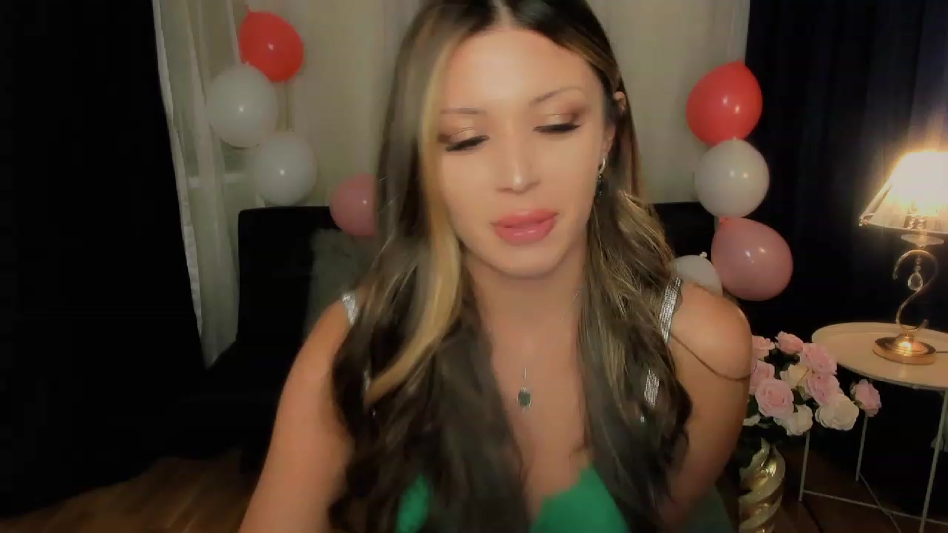 Gallery image thumbnail from Angel_on_Duty's myfreecams stream on, 09/21/2023, 01:34 image 3 of 20