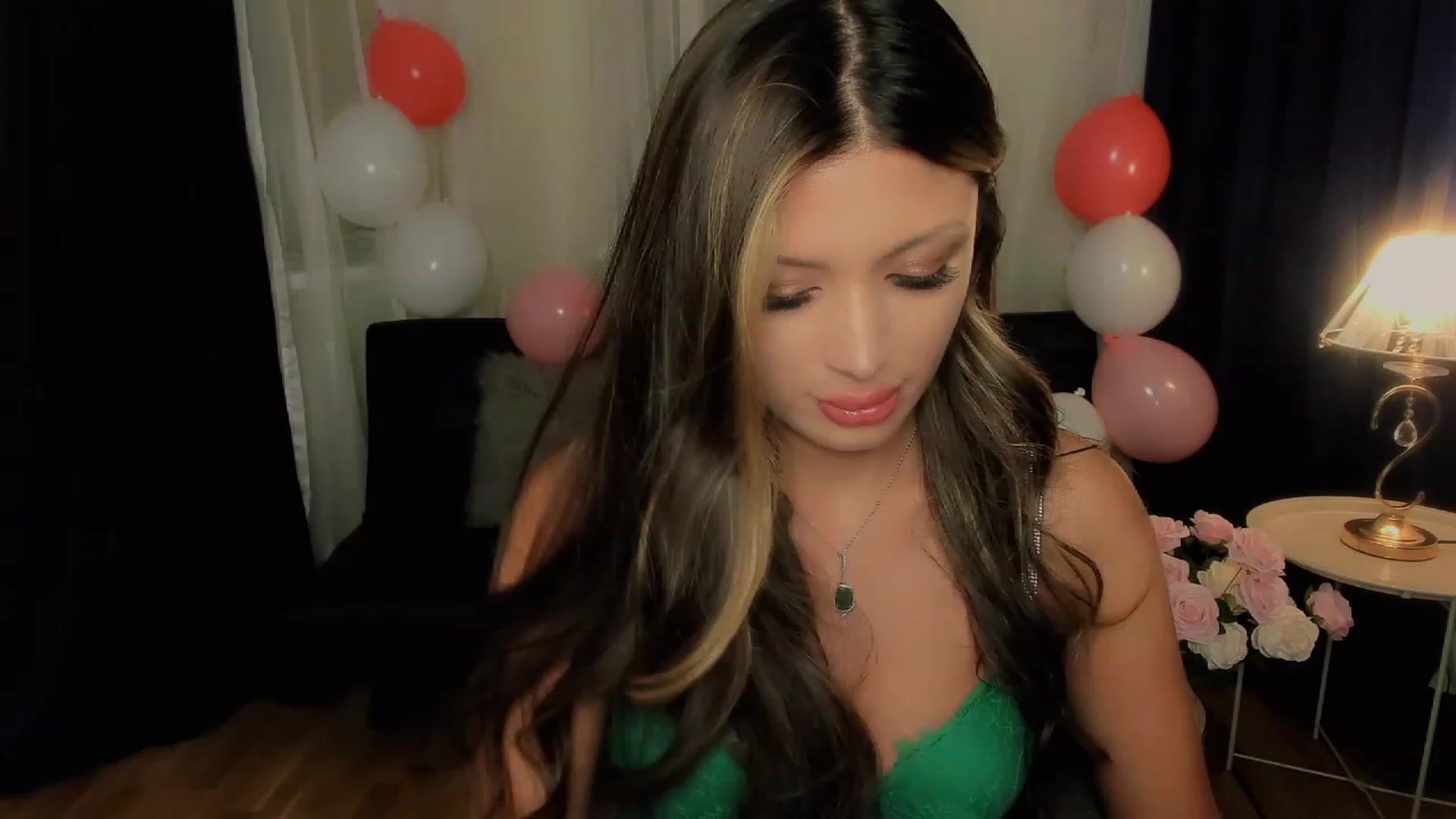 Gallery image thumbnail from Angel_on_Duty's myfreecams stream on, 09/21/2023, 01:34 image 1 of 20