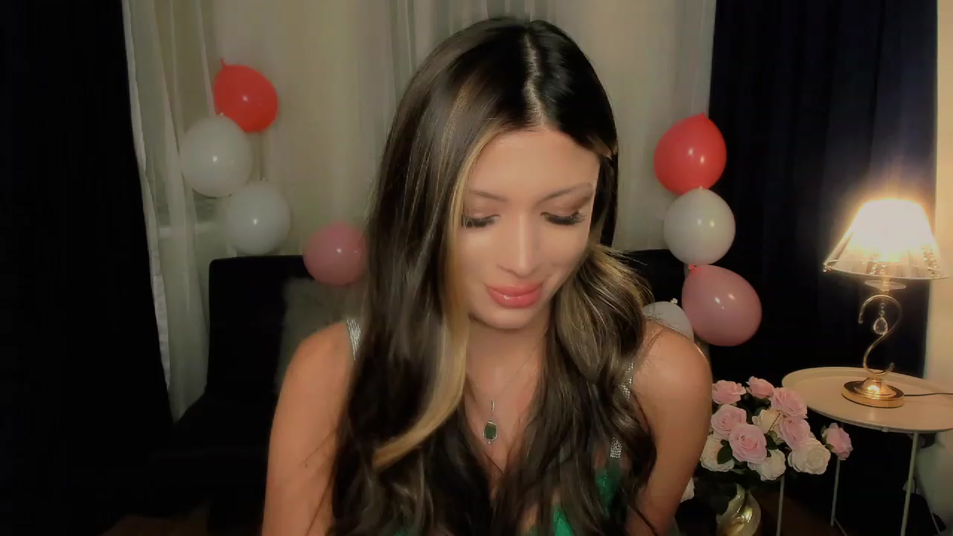 Gallery image thumbnail from Angel_on_Duty's myfreecams stream on, 09/21/2023, 01:54 image 6 of 20