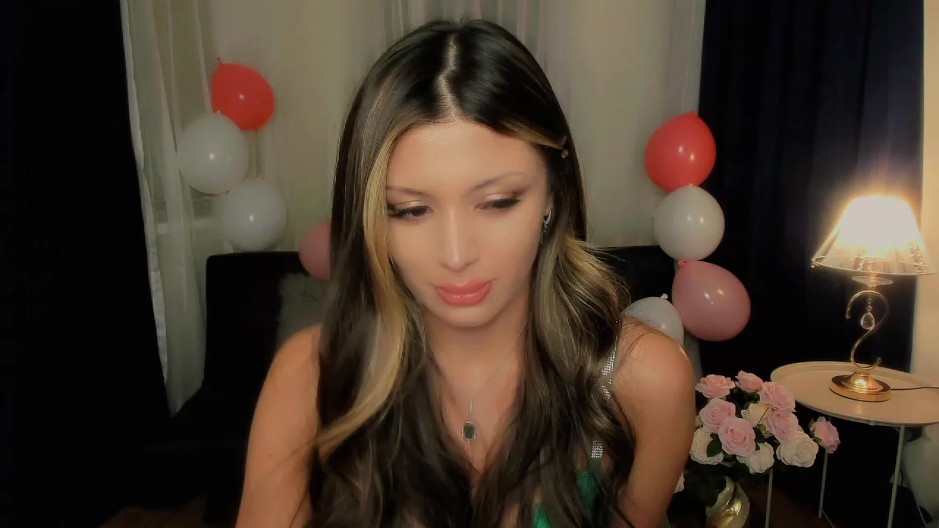 Gallery image thumbnail from Angel_on_Duty's myfreecams stream on, 09/21/2023, 01:54 image 7 of 20