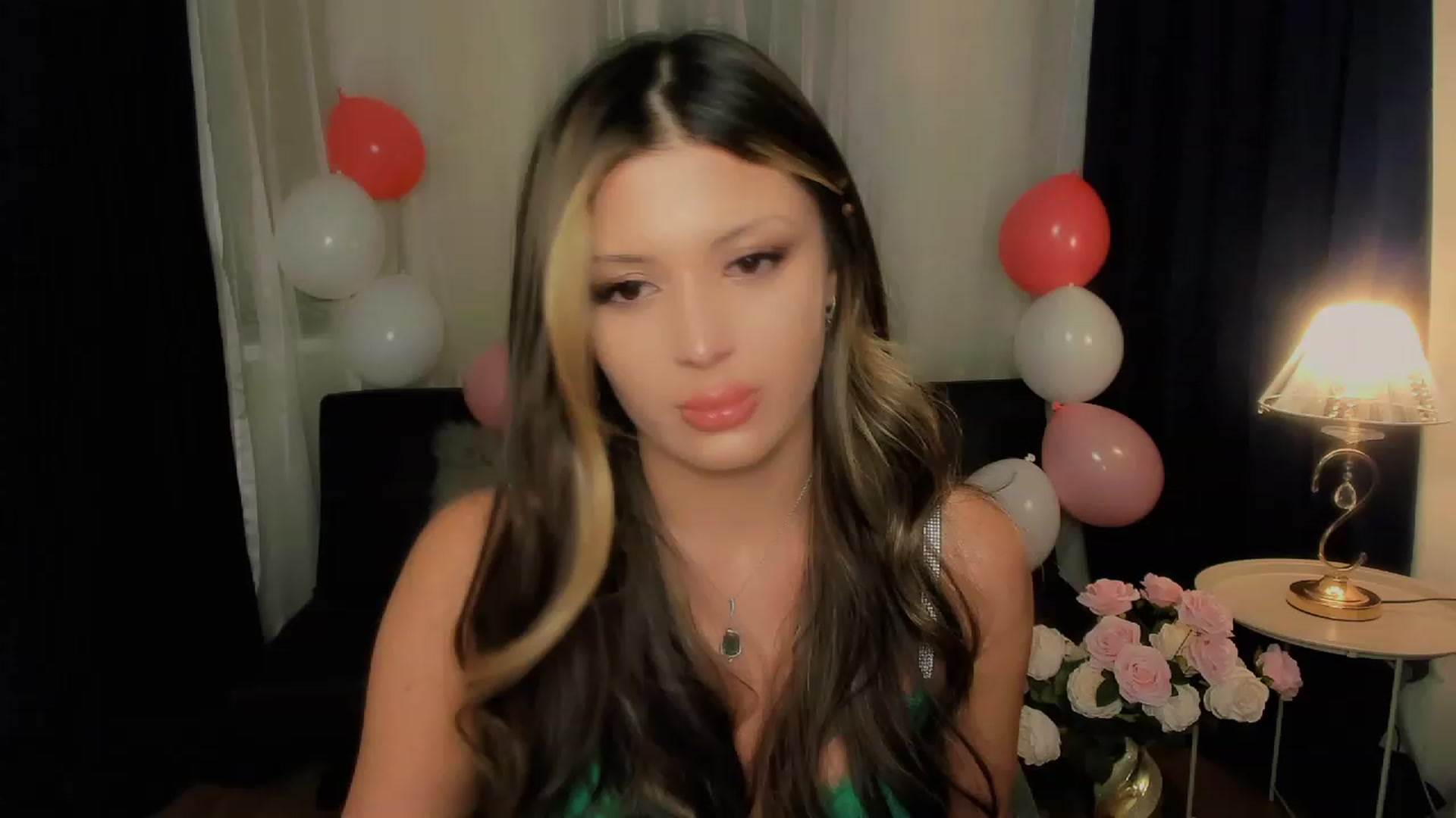 Gallery image thumbnail from Angel_on_Duty's myfreecams stream on, 09/21/2023, 01:54 image 4 of 20