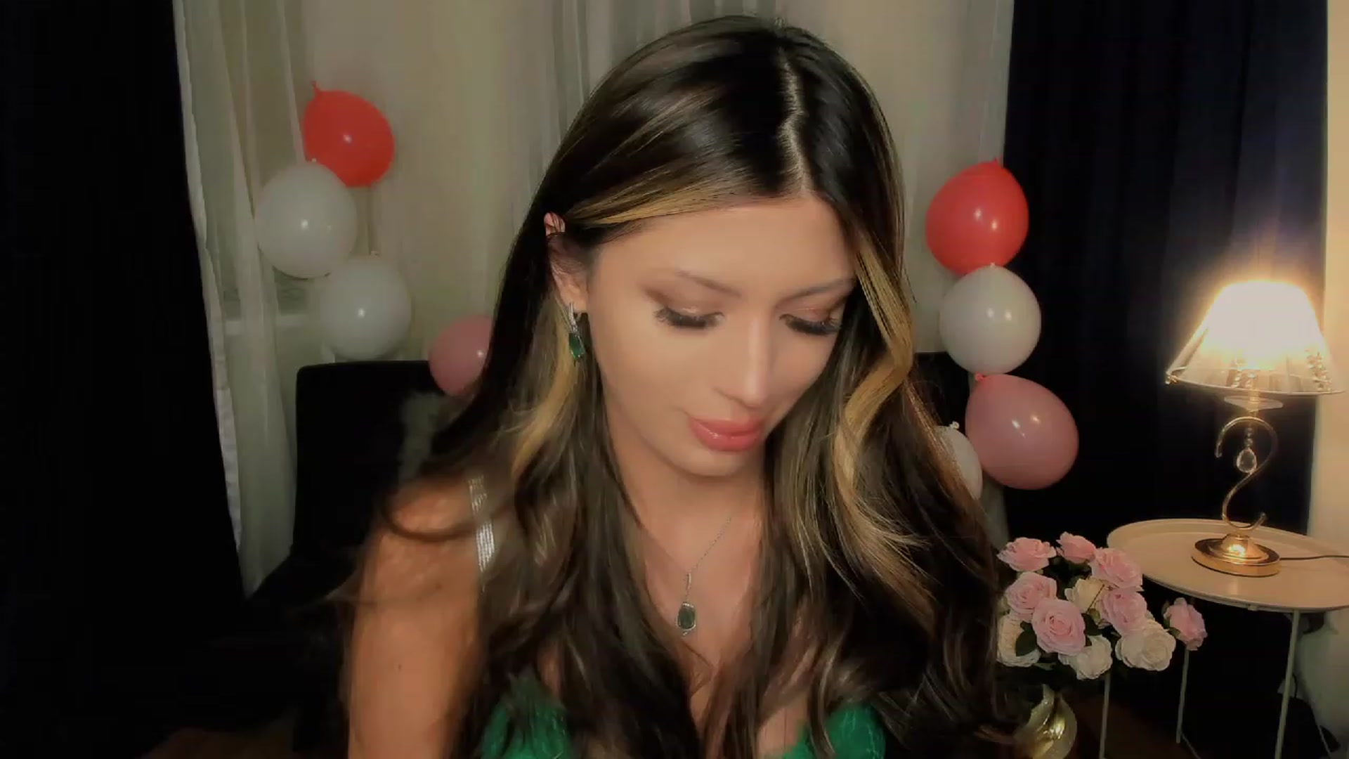 Gallery image thumbnail from Angel_on_Duty's myfreecams stream on, 09/21/2023, 01:54 image 11 of 20