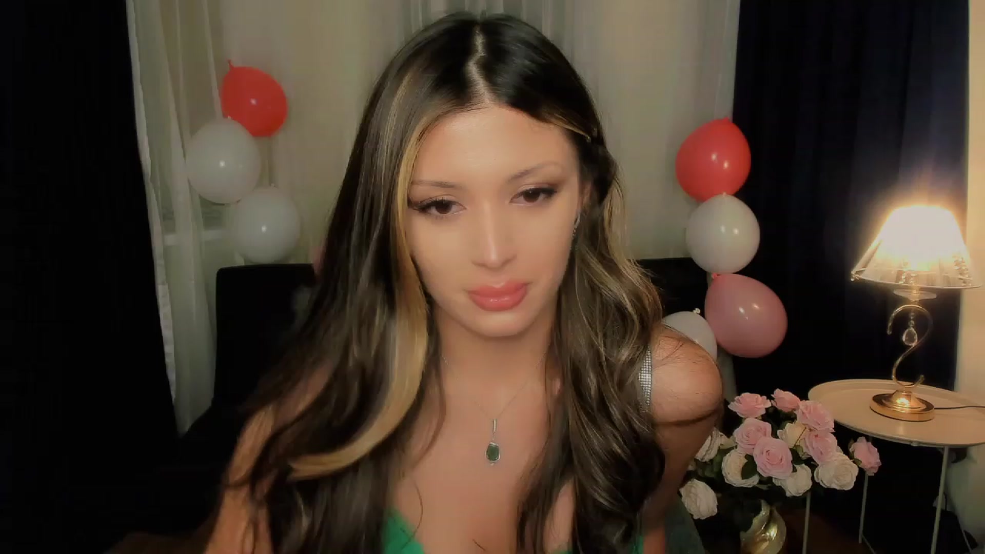 Gallery image thumbnail from Angel_on_Duty's myfreecams stream on, 09/21/2023, 01:54 image 18 of 20