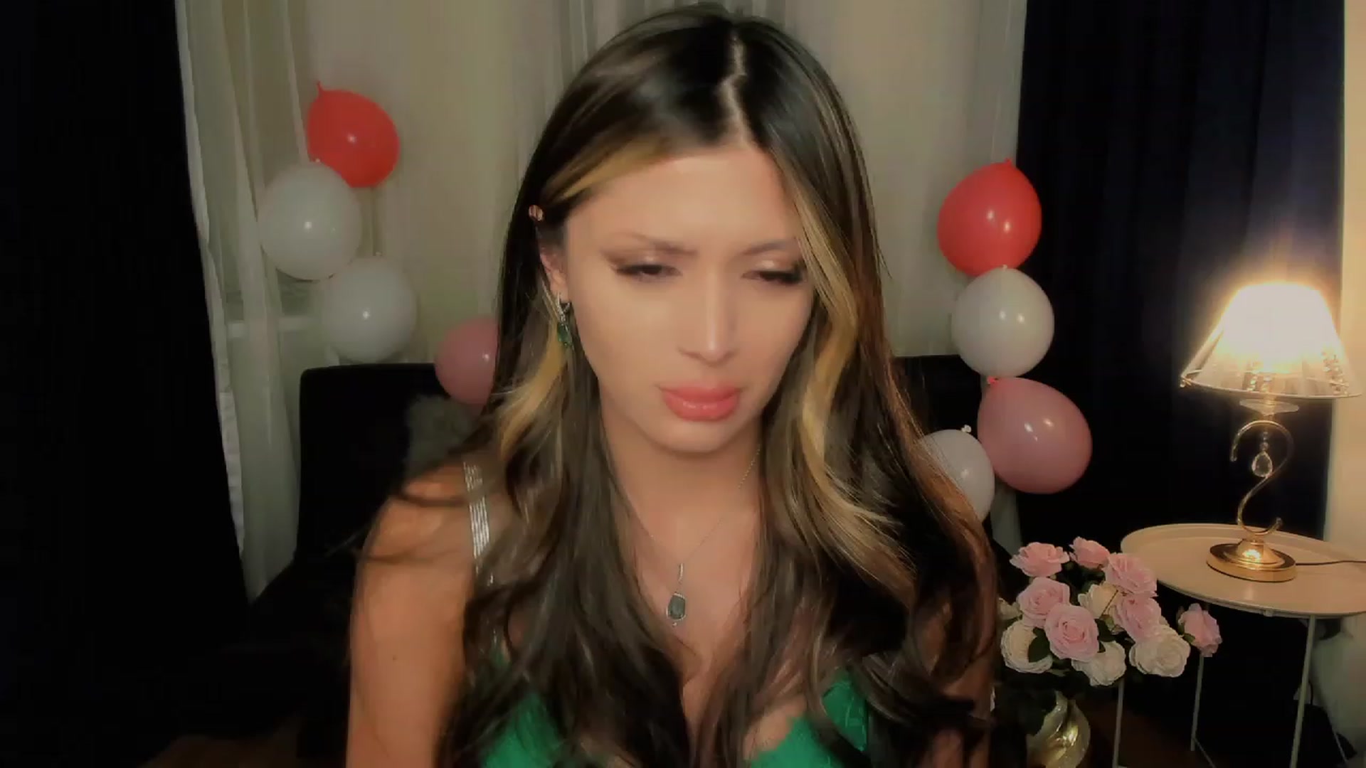 Gallery image thumbnail from Angel_on_Duty's myfreecams stream on, 09/21/2023, 01:54 image 14 of 20