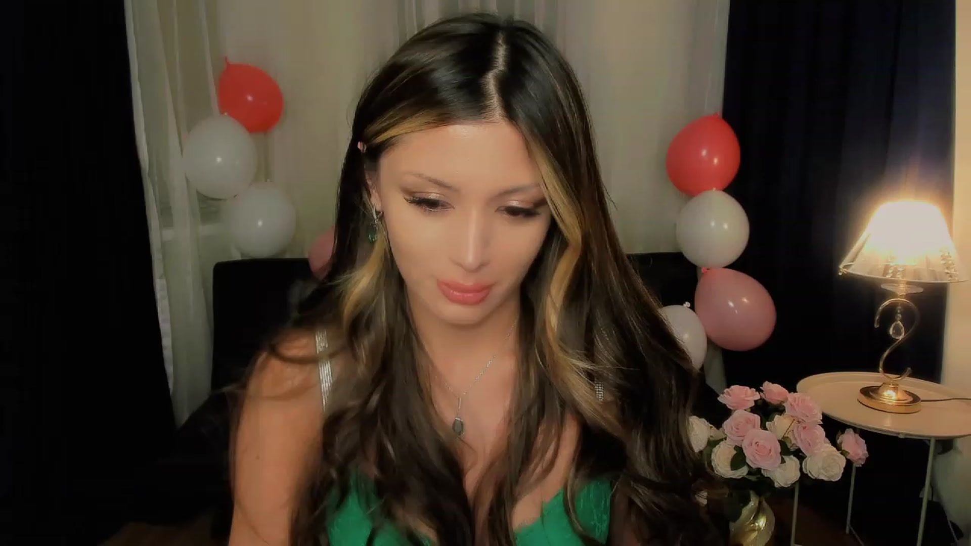 Gallery image thumbnail from Angel_on_Duty's myfreecams stream on, 09/21/2023, 01:54 image 9 of 20
