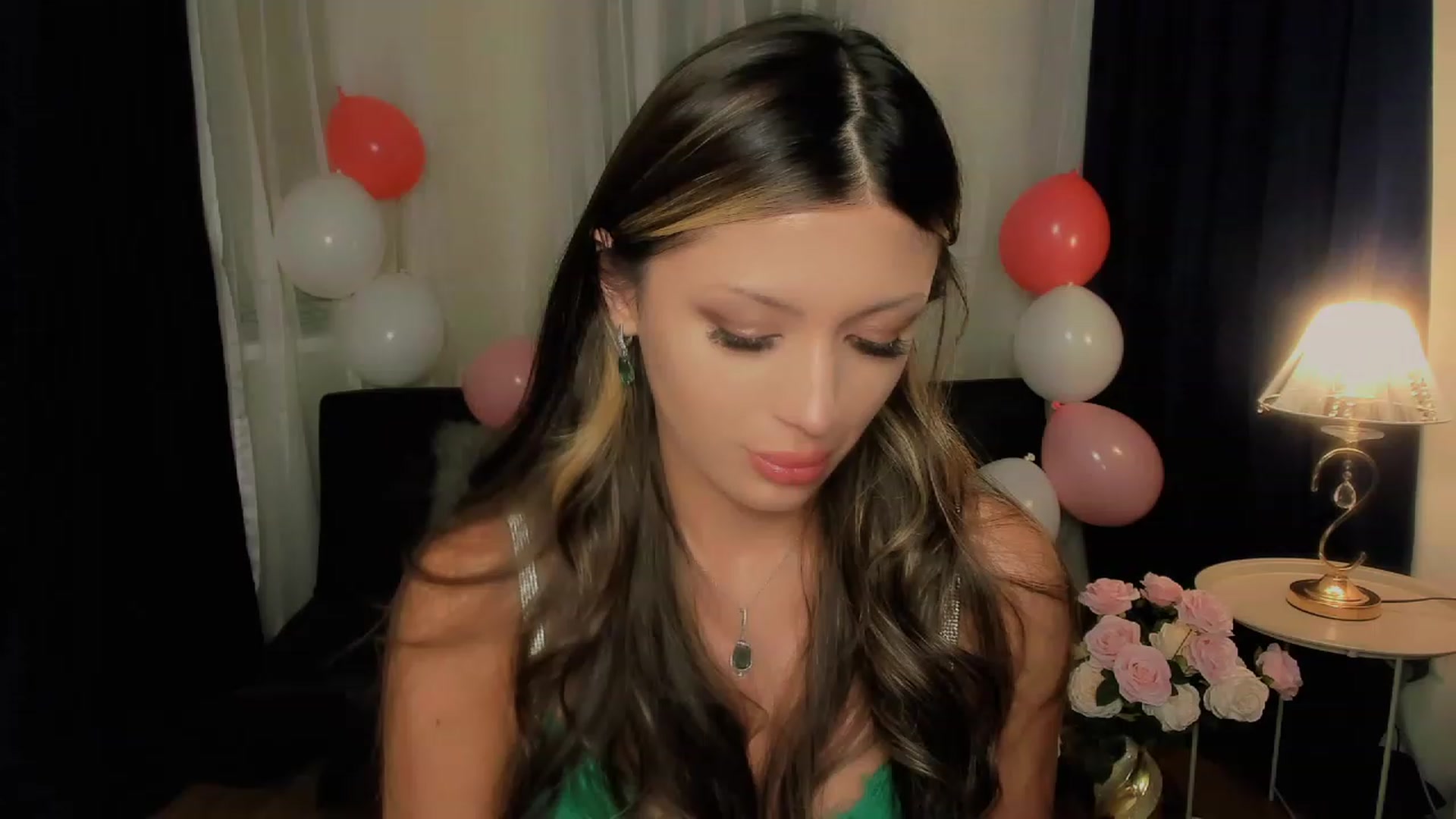 Gallery image thumbnail from Angel_on_Duty's myfreecams stream on, 09/21/2023, 01:54 image 15 of 20
