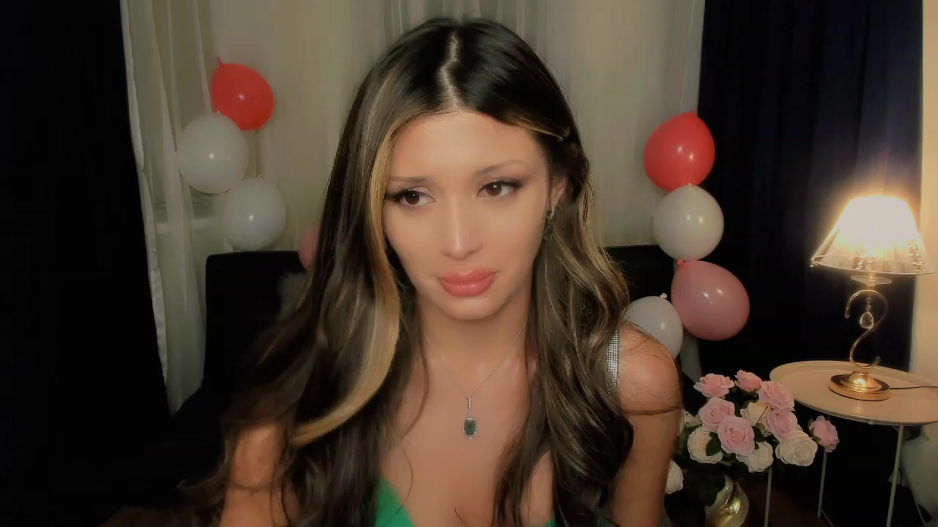 Gallery image thumbnail from Angel_on_Duty's myfreecams stream on, 09/21/2023, 01:54 image 19 of 20