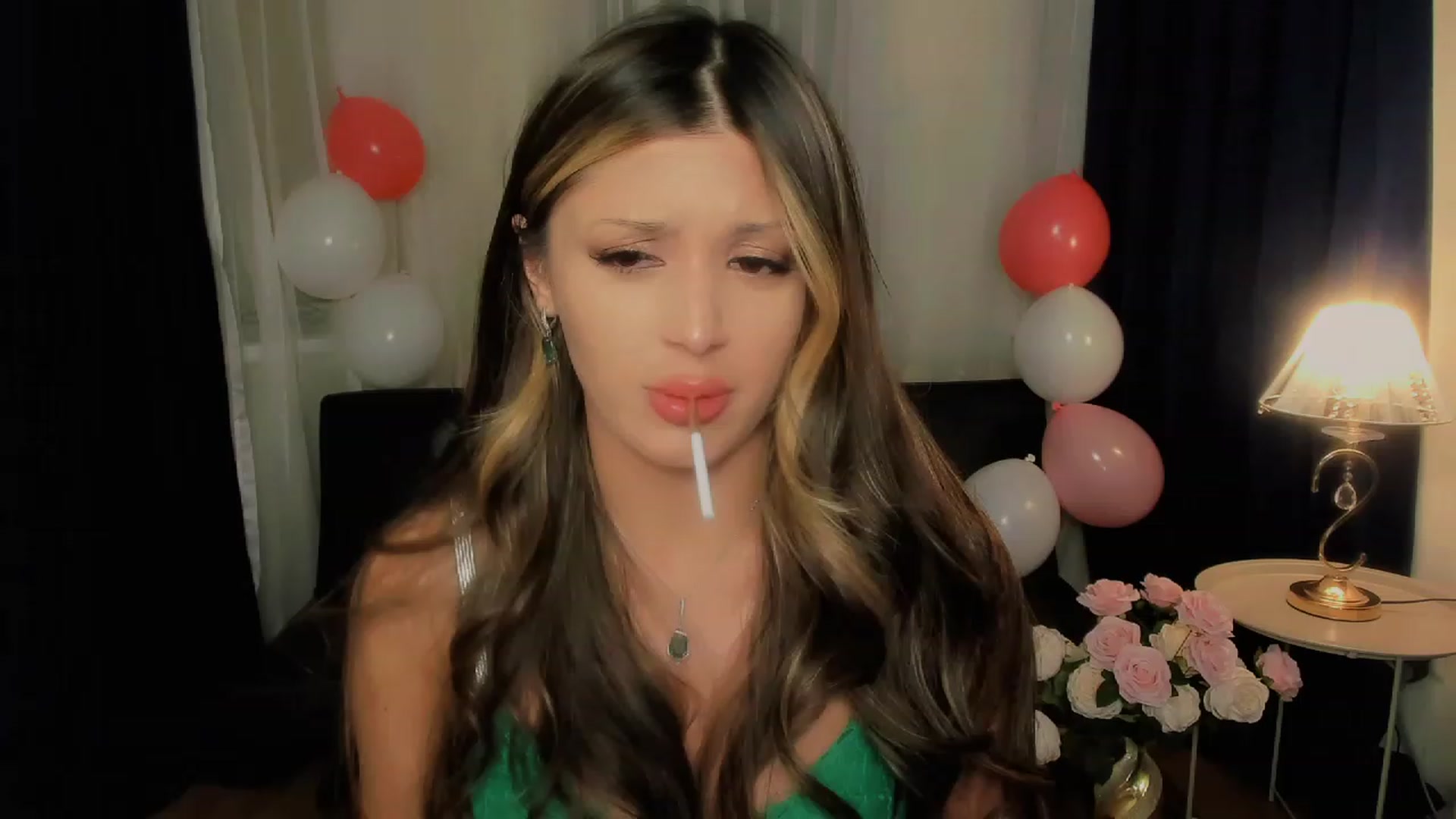 Gallery image thumbnail from Angel_on_Duty's myfreecams stream on, 09/21/2023, 01:54 image 12 of 20