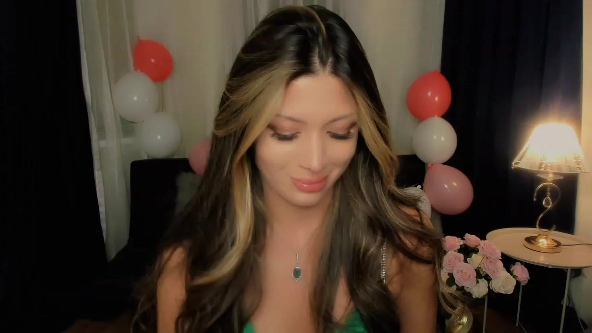 Gallery image thumbnail from Angel_on_Duty's myfreecams stream on, 09/21/2023, 03:16 image 1 of 20