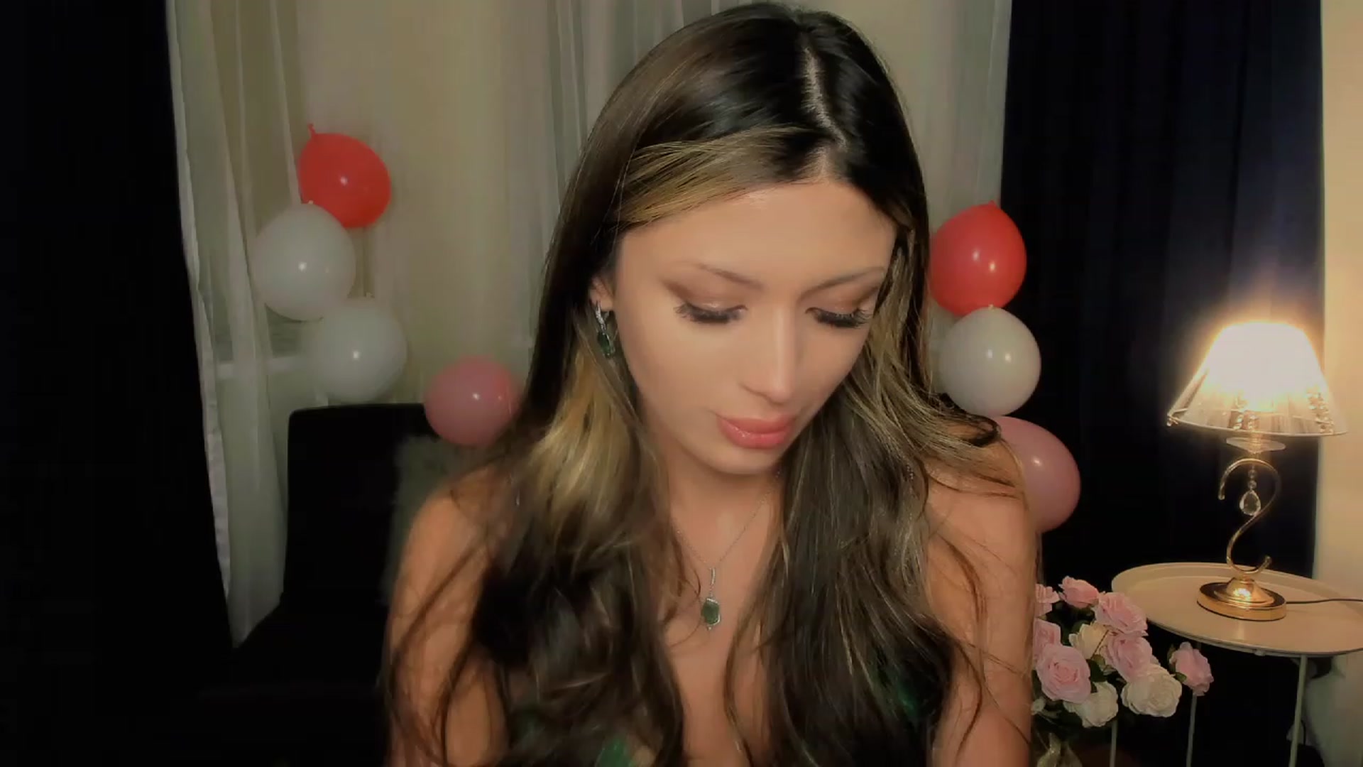 Gallery image thumbnail from Angel_on_Duty's myfreecams stream on, 09/21/2023, 03:16 image 18 of 20