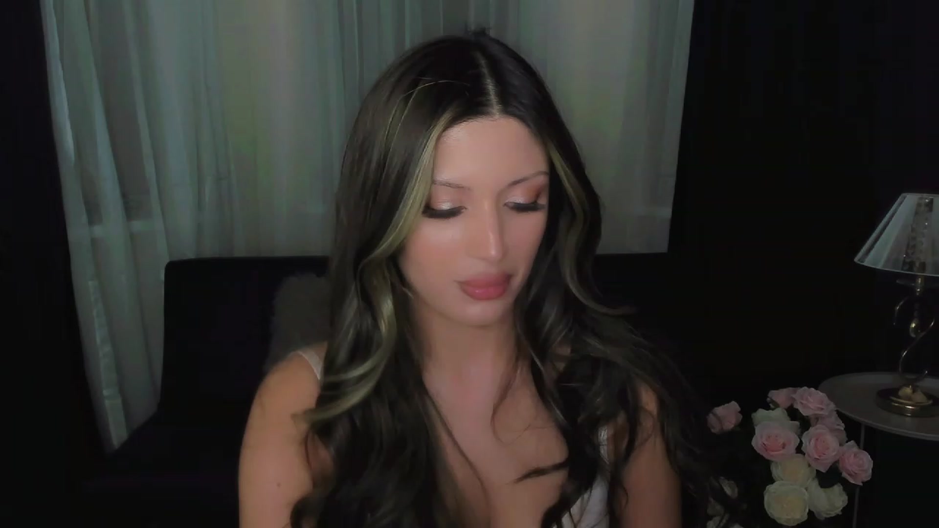 Gallery image thumbnail from Angel_on_Duty's myfreecams stream on, 09/23/2023, 22:16 image 6 of 20