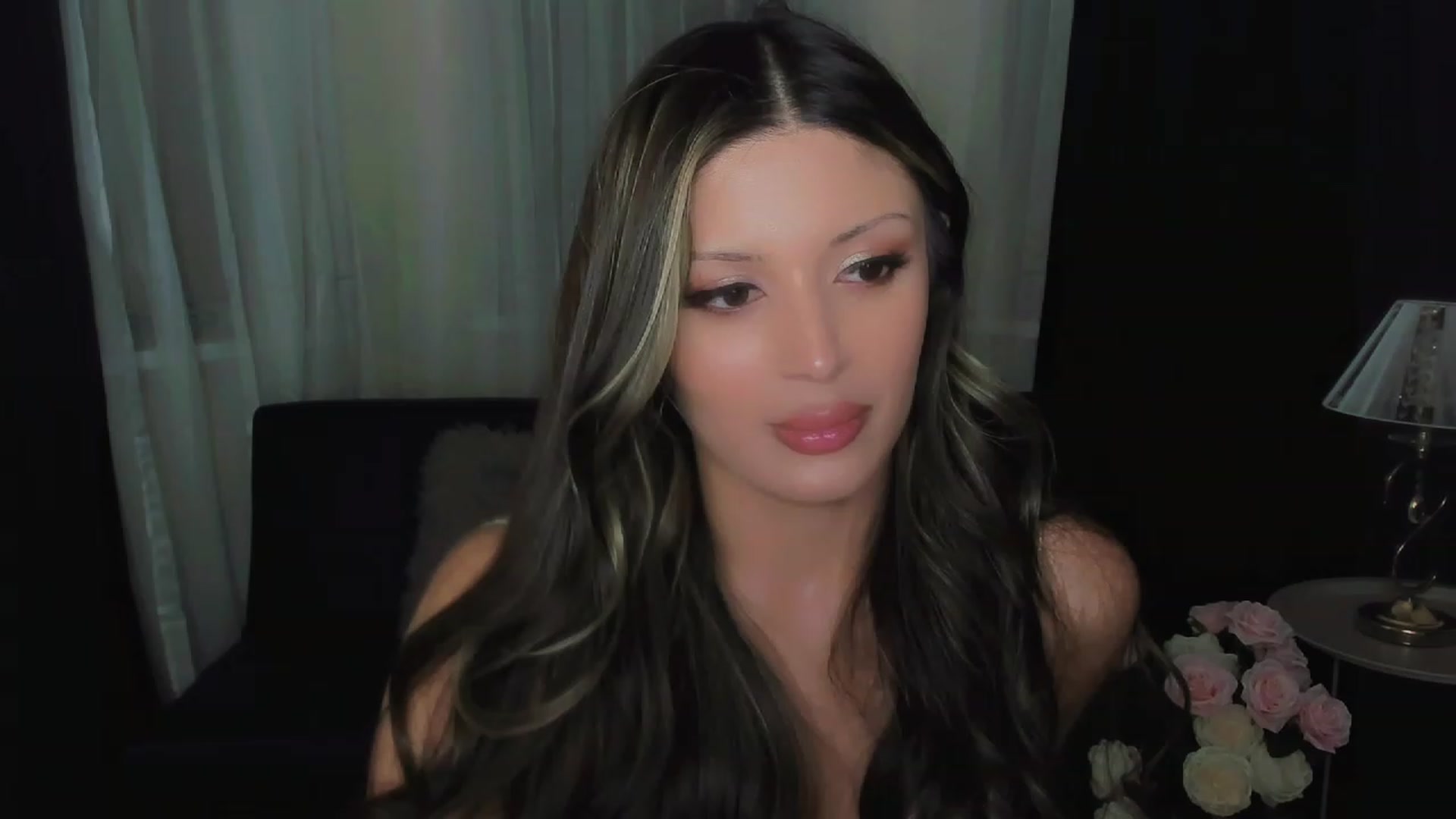 Gallery image thumbnail from Angel_on_Duty's myfreecams stream on, 09/23/2023, 22:16 image 1 of 20