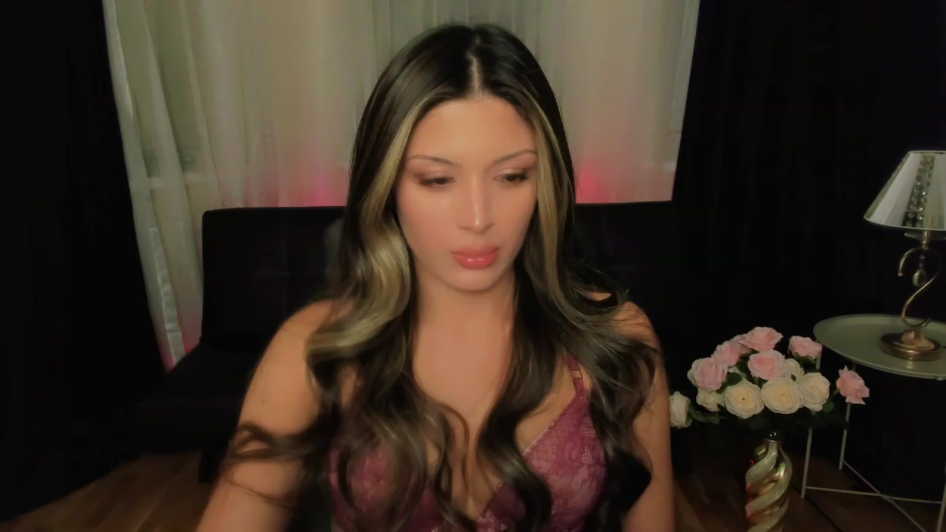 Gallery image thumbnail from Angel_on_Duty's myfreecams stream on, 09/27/2023, 21:05 image 1 of 20