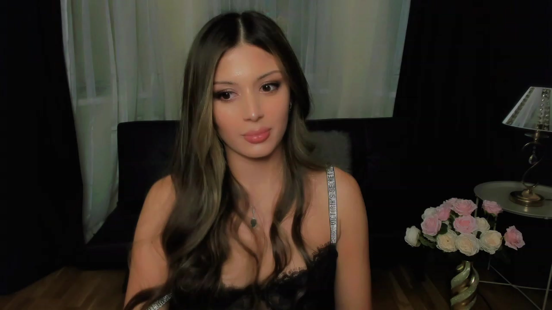 Gallery image thumbnail from Angel_on_Duty's myfreecams stream on, 09/28/2023, 20:41 image 19 of 20