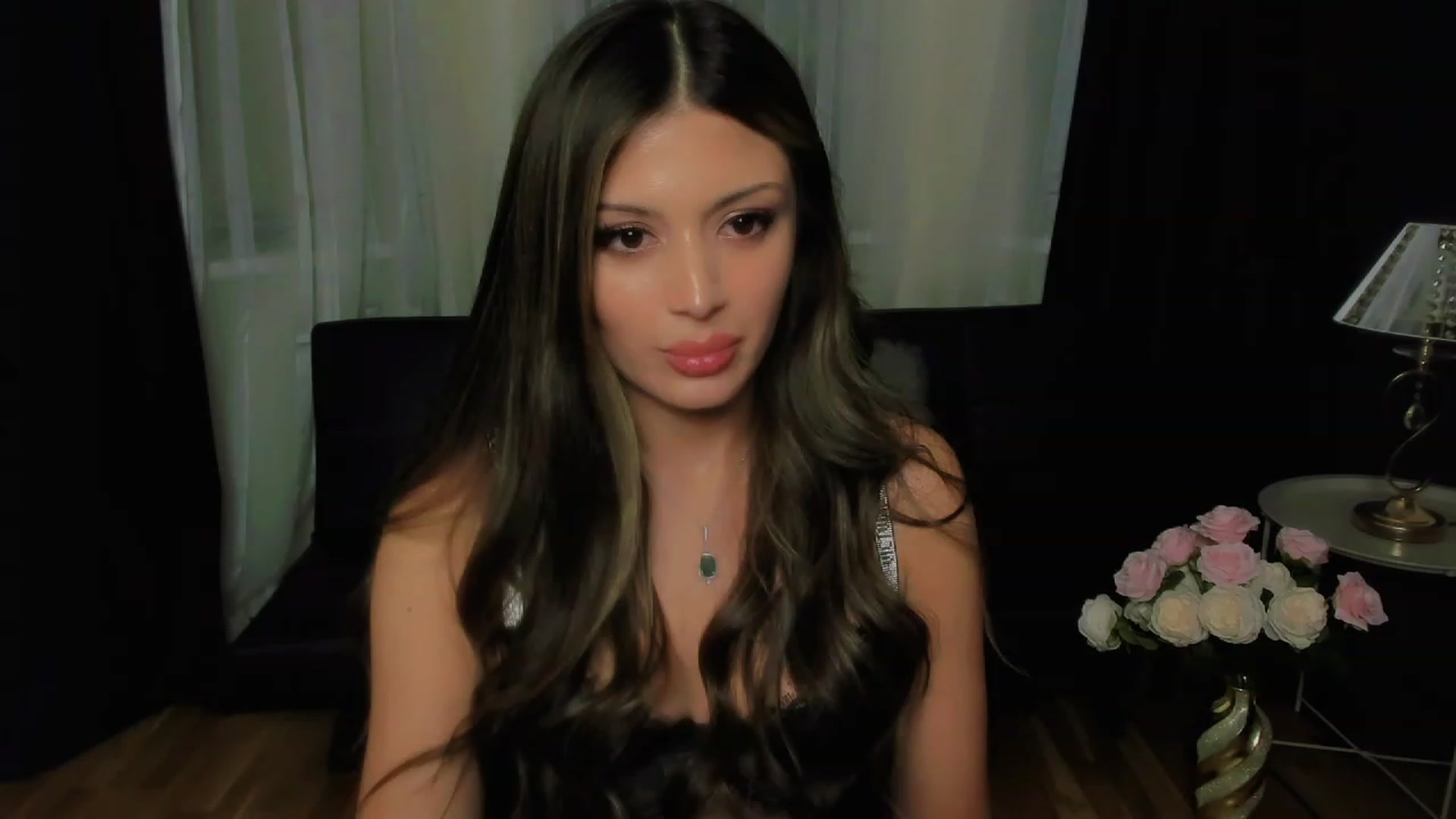 Gallery image thumbnail from Angel_on_Duty's myfreecams stream on, 09/28/2023, 23:43 image 4 of 20