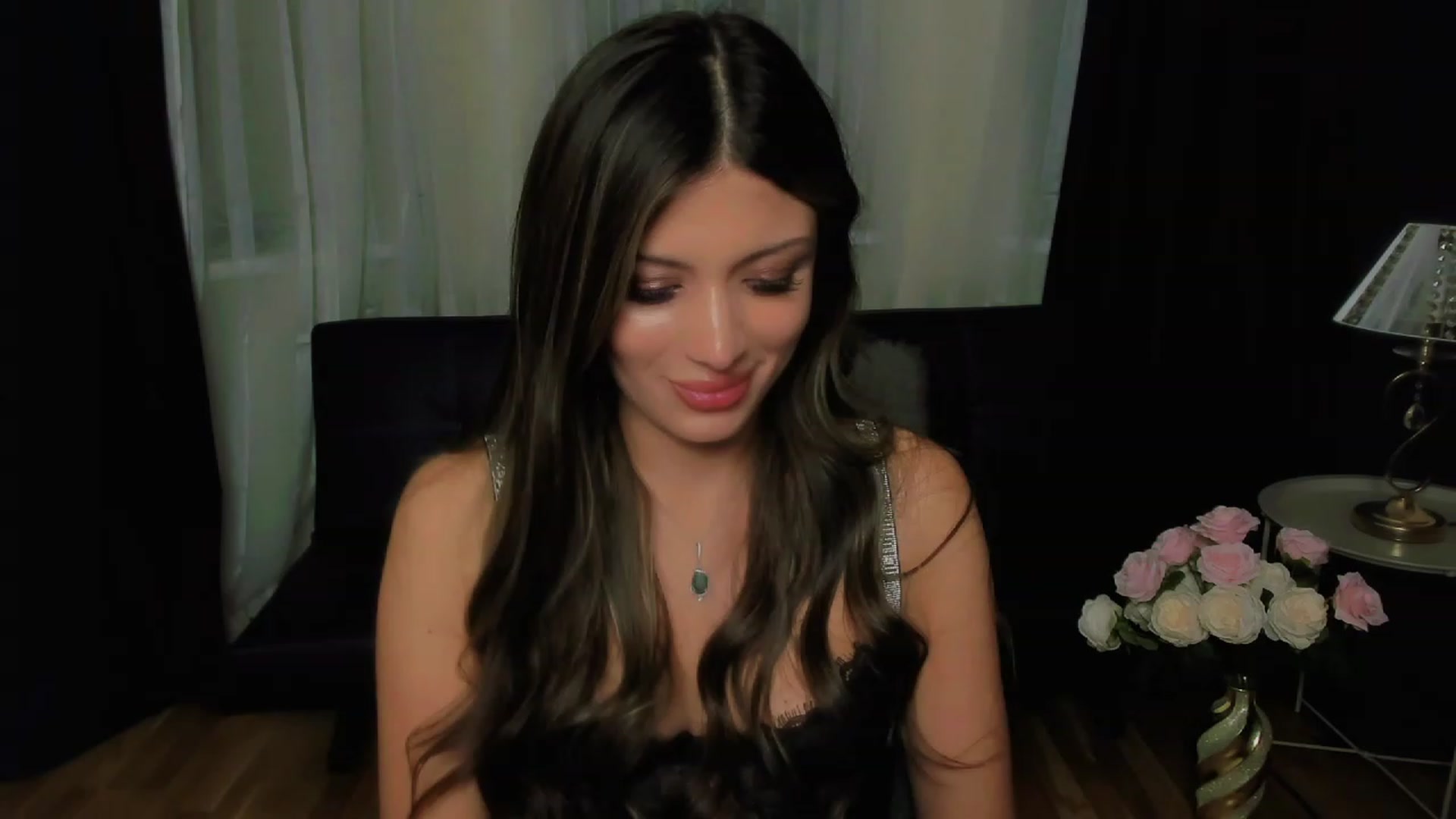 Gallery image thumbnail from Angel_on_Duty's myfreecams stream on, 09/28/2023, 23:43 image 11 of 20