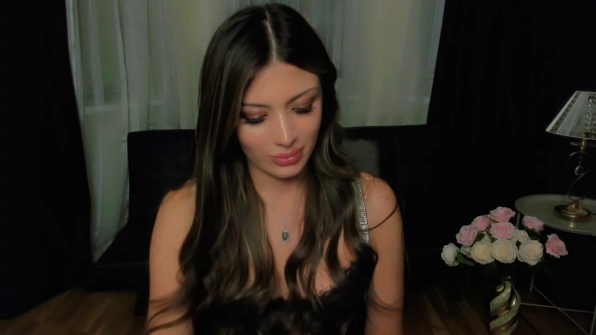 Gallery image thumbnail from Angel_on_Duty's myfreecams stream on, 09/28/2023, 23:43 image 10 of 20