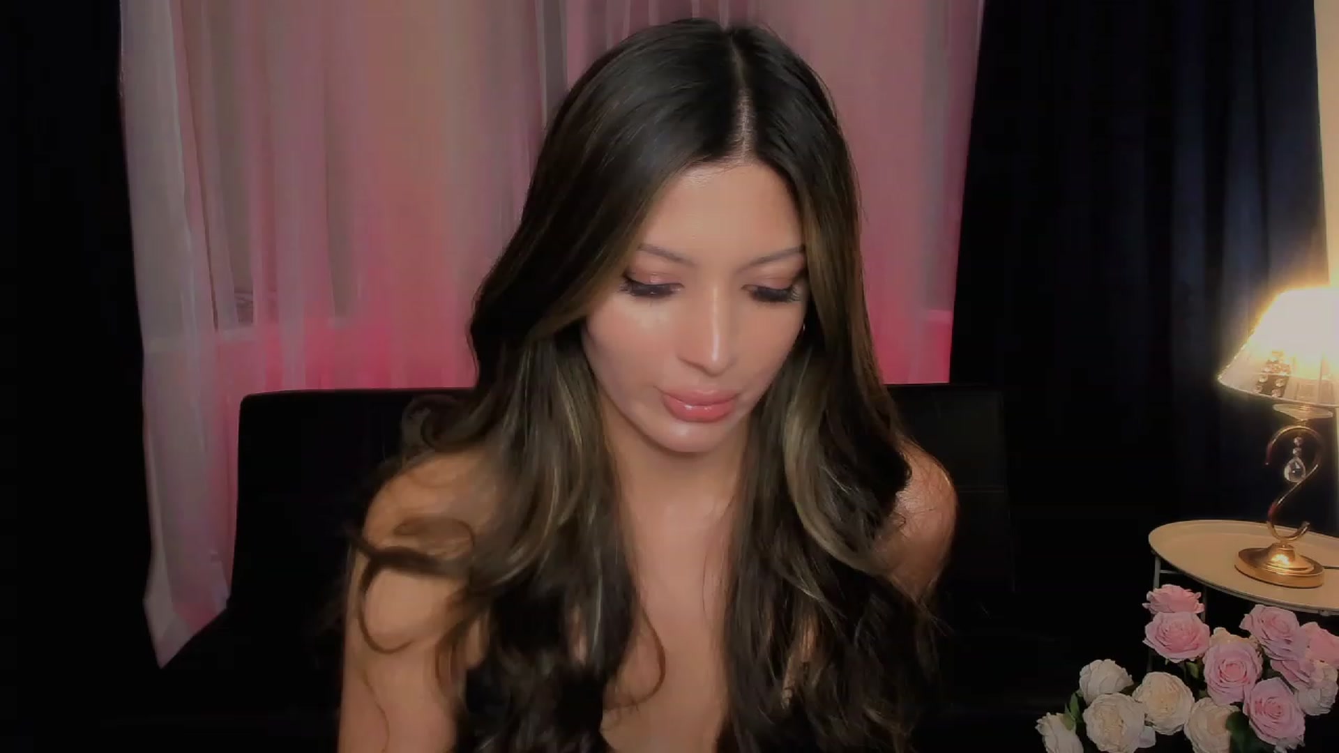 Gallery image thumbnail from Angel_on_Duty's myfreecams stream on, 10/03/2023, 24:50 image 20 of 20
