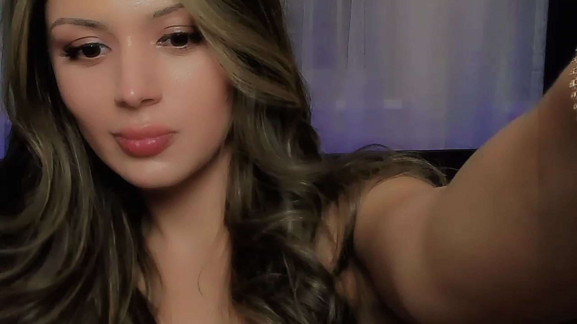 Gallery image thumbnail from Angel_on_Duty's myfreecams stream on, 10/03/2023, 22:32 image 10 of 20