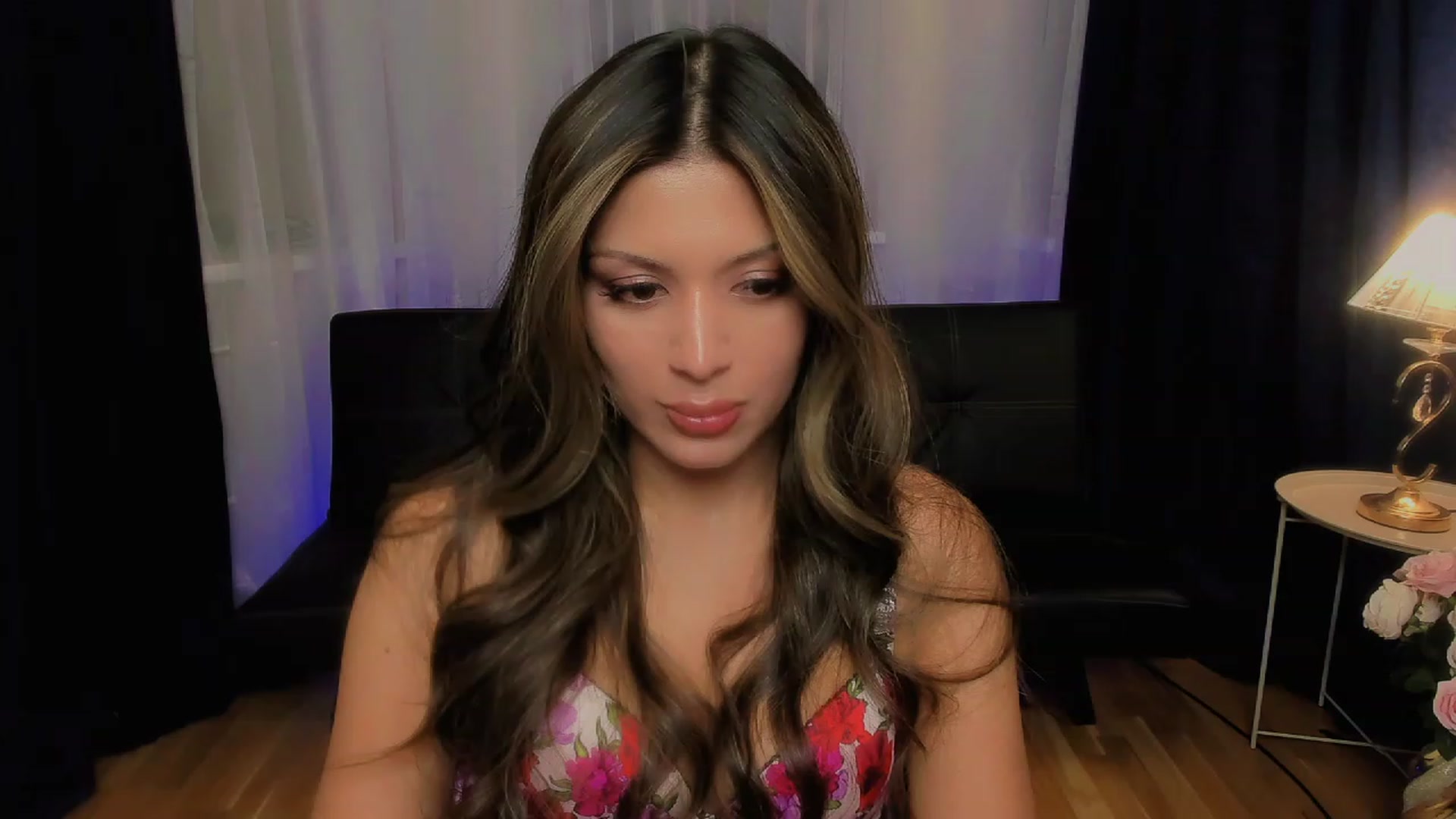 Gallery image thumbnail from Angel_on_Duty's myfreecams stream on, 10/04/2023, 02:30 image 19 of 20