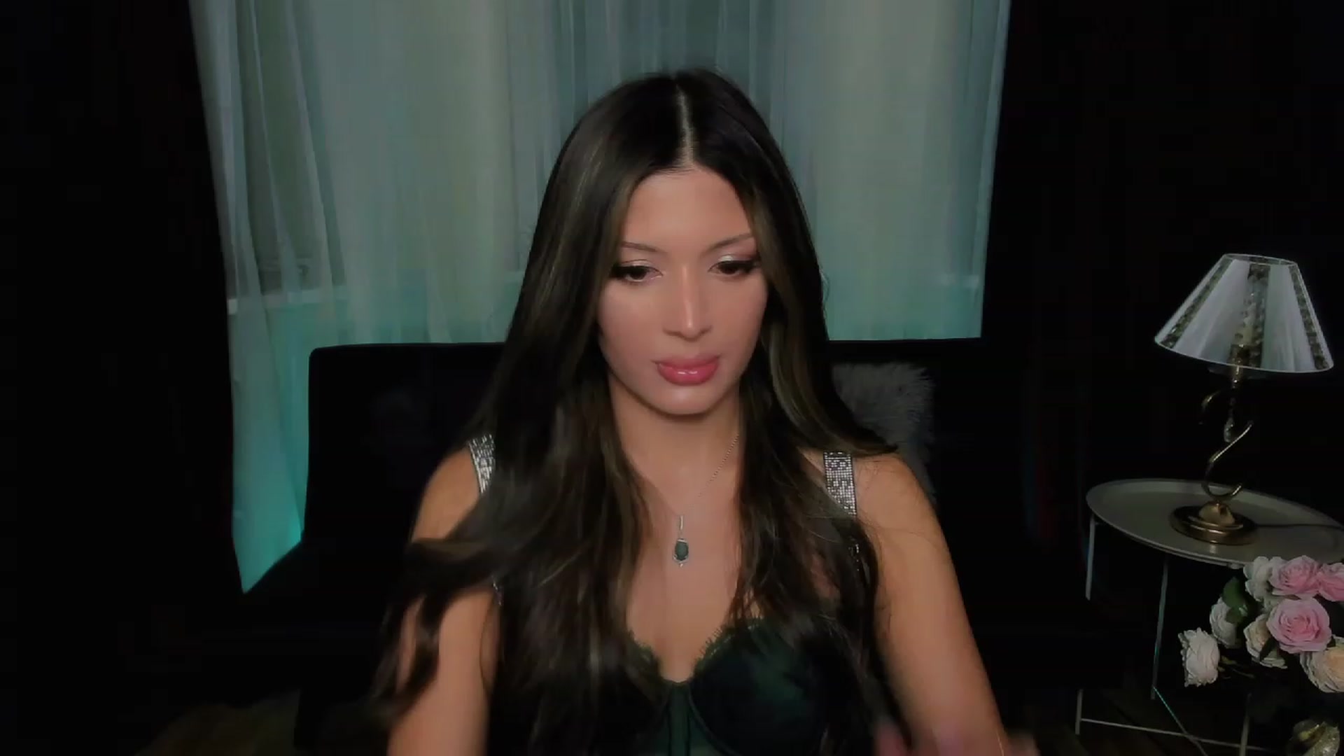 Gallery image thumbnail from Angel_on_Duty's myfreecams stream on, 10/04/2023, 20:28 image 14 of 20