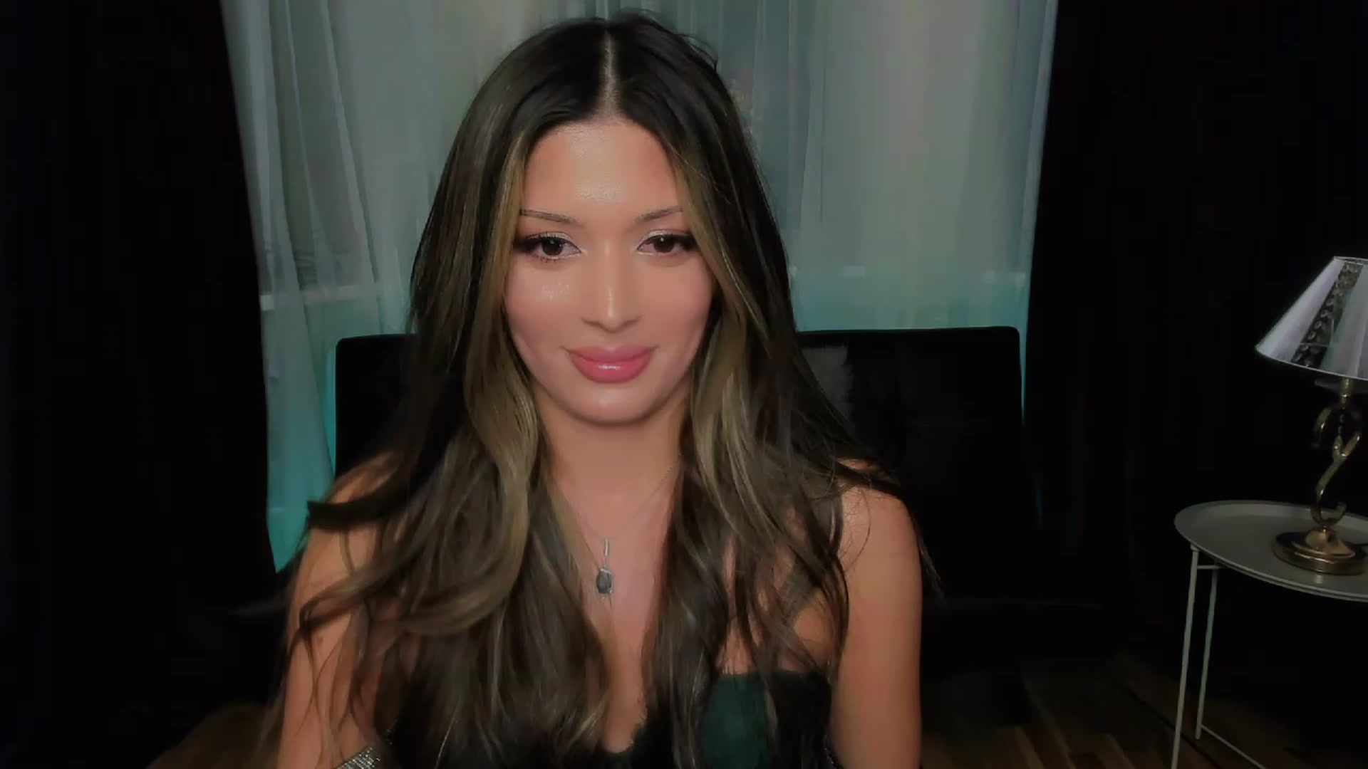 Gallery image thumbnail from Angel_on_Duty's myfreecams stream on, 10/04/2023, 22:59 image 19 of 20