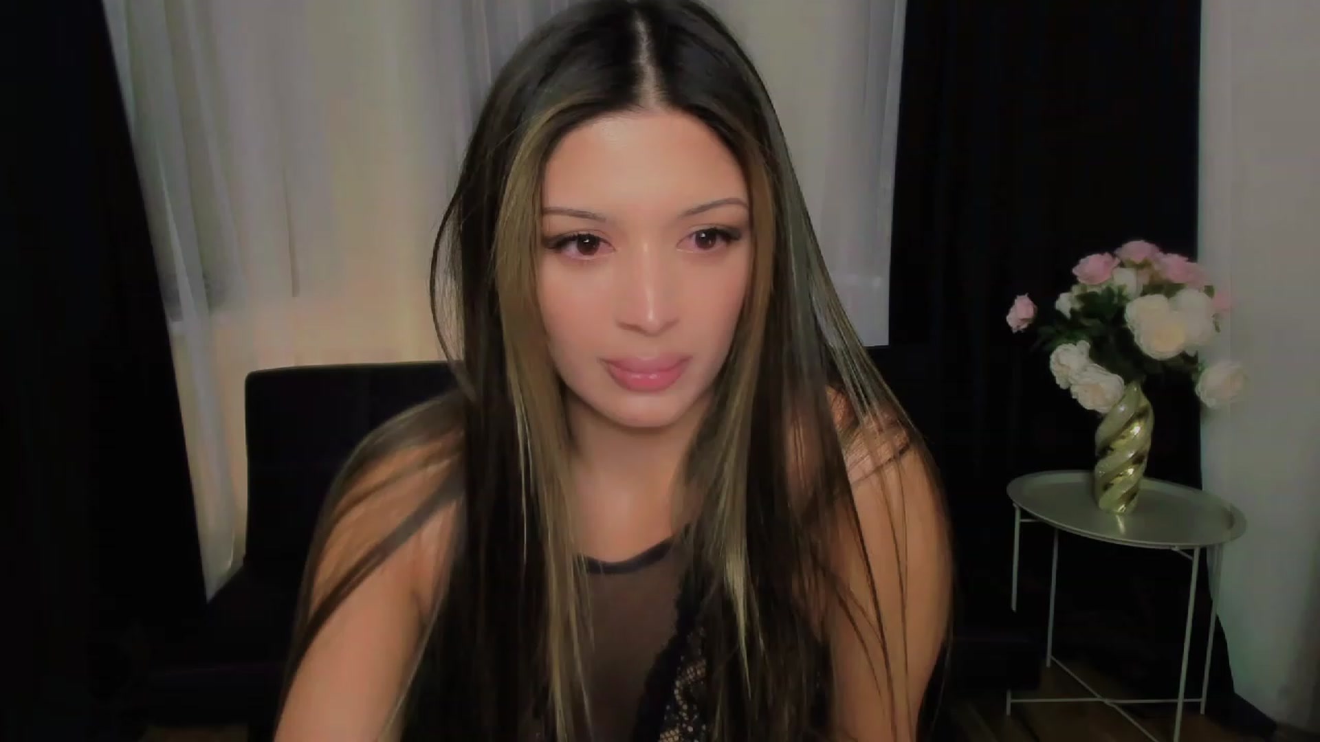 Gallery image thumbnail from Angel_on_Duty's myfreecams stream on, 10/10/2023, 22:19 image 4 of 20