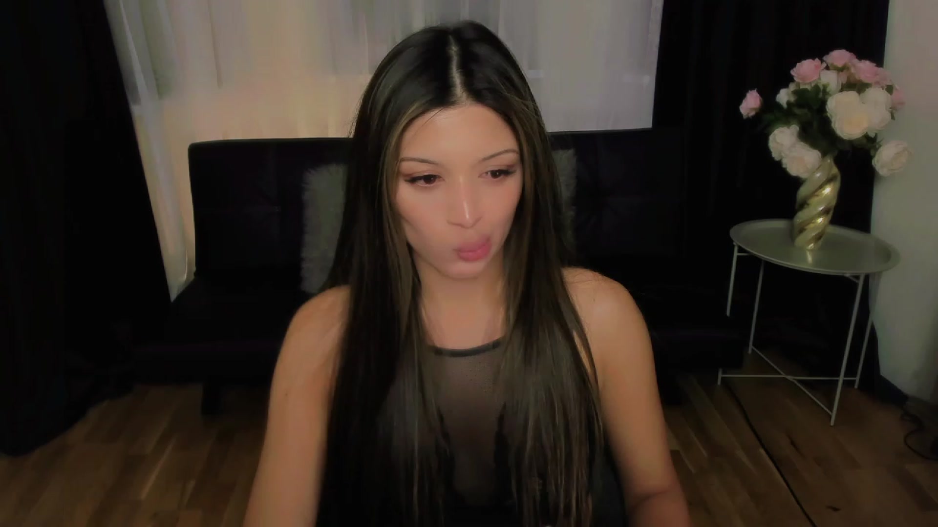 Gallery image thumbnail from Angel_on_Duty's myfreecams stream on, 10/10/2023, 23:25 image 17 of 20