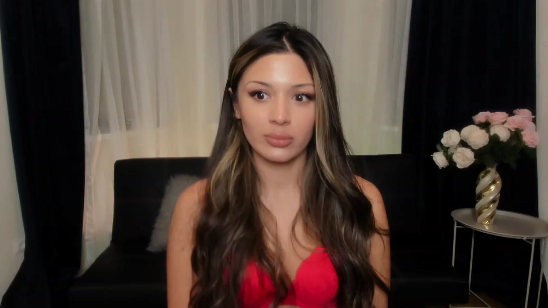 Gallery image thumbnail from Angel_on_Duty's myfreecams stream on, 10/13/2023, 02:37 image 19 of 20
