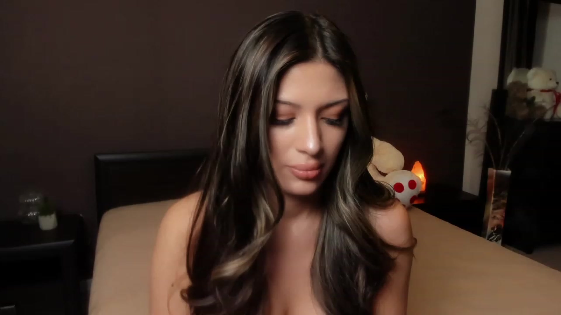 Gallery image thumbnail from Angel_on_Duty's myfreecams stream on, 10/22/2023, 19:35 image 9 of 20