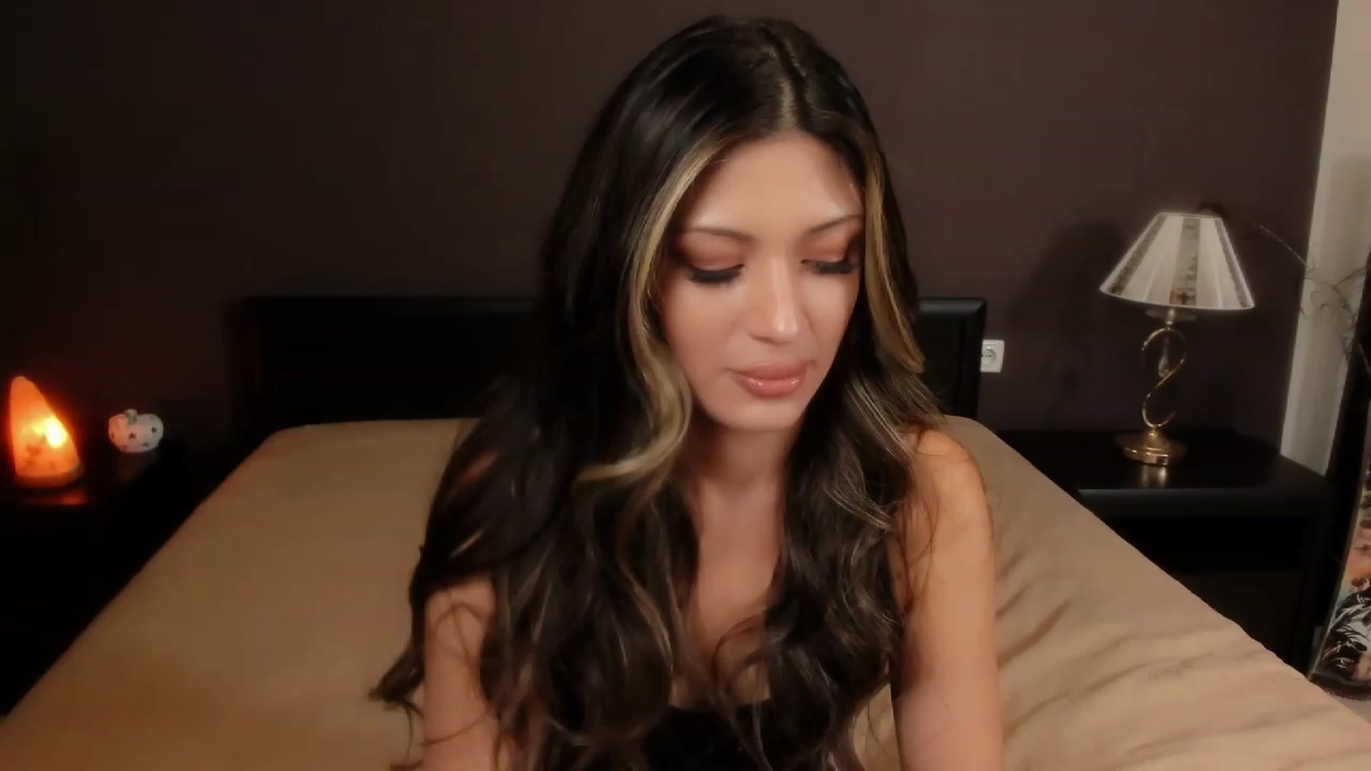 Gallery image thumbnail from Angel_on_Duty's myfreecams stream on, 10/27/2023, 20:25 image 12 of 20