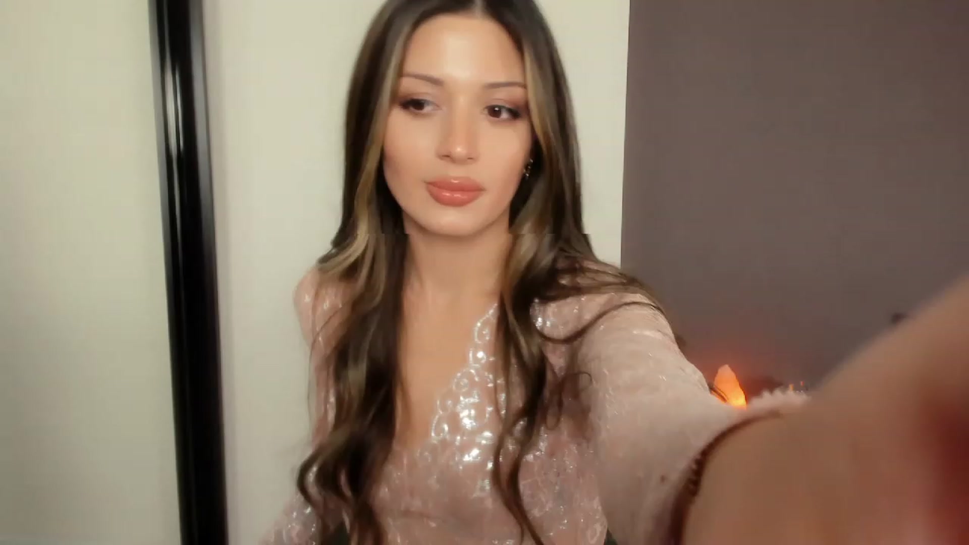 Gallery image thumbnail from Angel_on_Duty's myfreecams stream on, 10/30/2023, 24:34 image 17 of 20