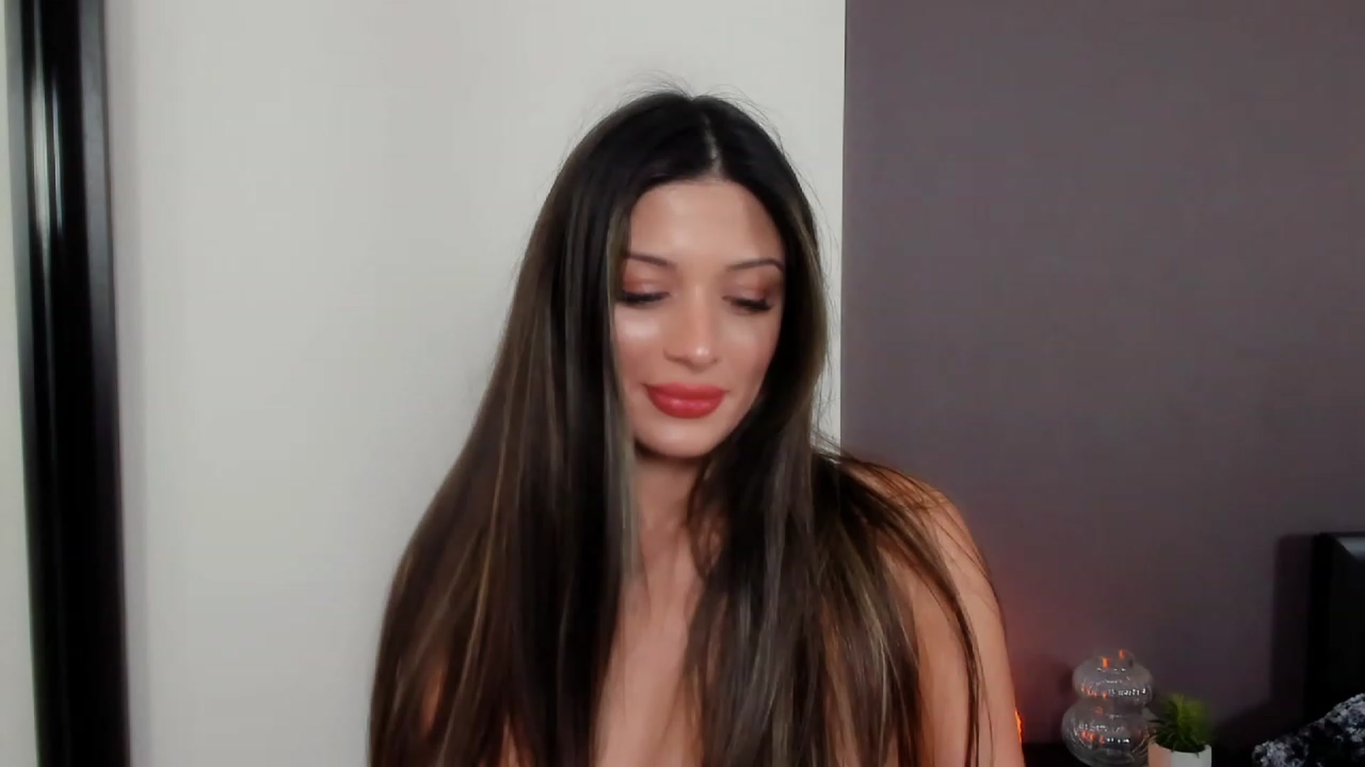 Gallery image thumbnail from Angel_on_Duty's myfreecams stream on, 11/01/2023, 24:02 image 15 of 20
