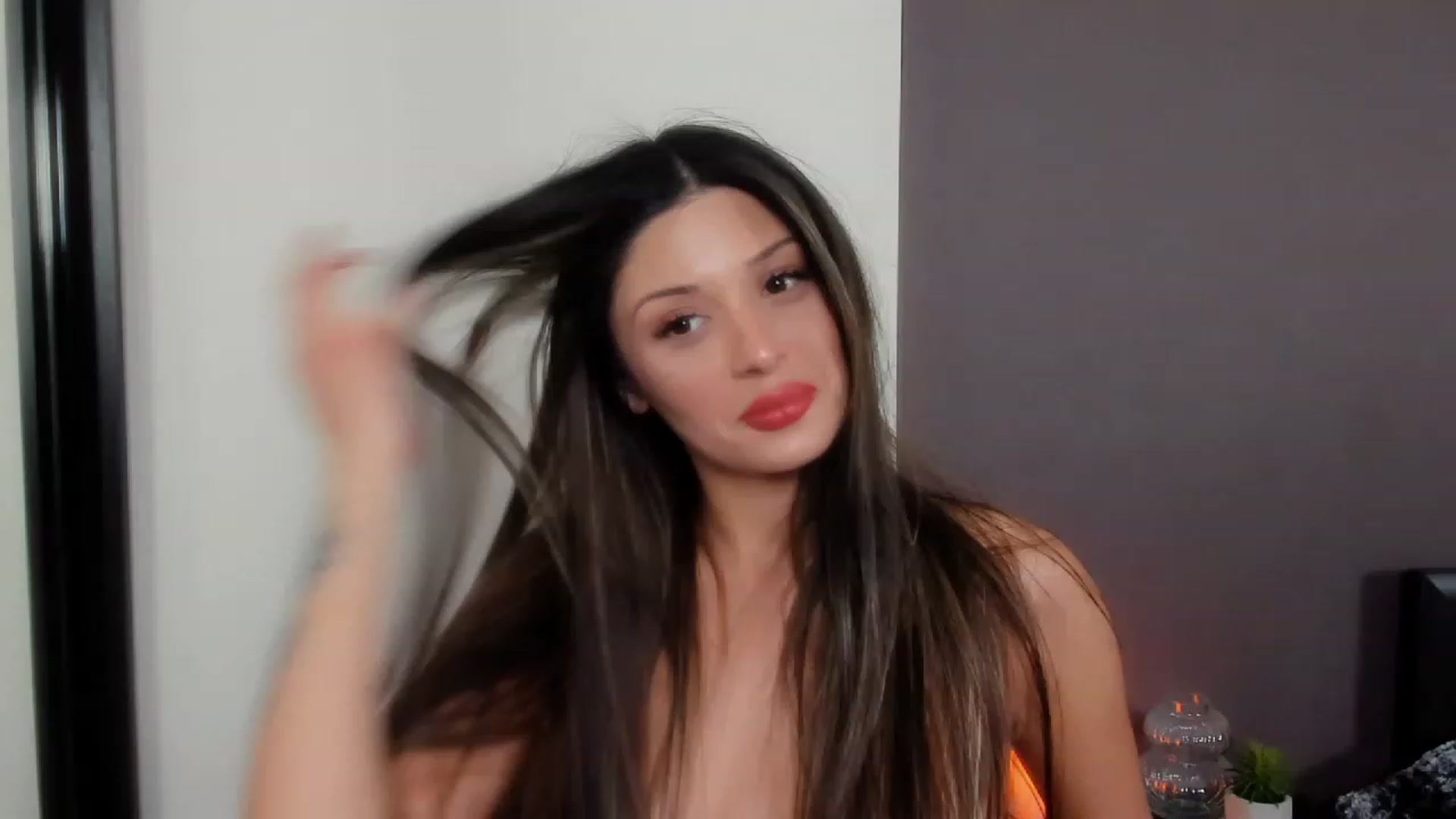 Gallery image thumbnail from Angel_on_Duty's myfreecams stream on, 11/01/2023, 01:24 image 3 of 20