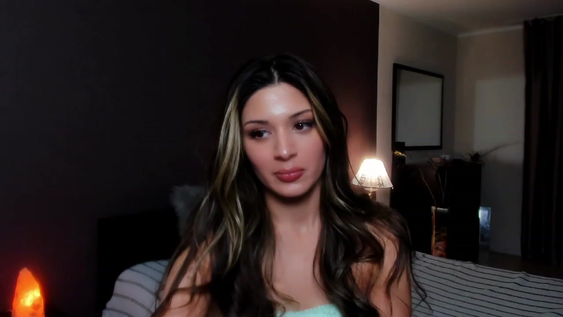 Gallery image thumbnail from Angel_on_Duty's myfreecams stream on, 11/04/2023, 02:49 image 15 of 20