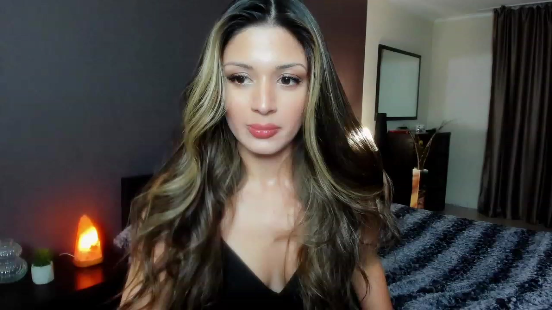 Gallery image thumbnail from Angel_on_Duty's myfreecams stream on, 11/05/2023, 24:31 image 11 of 20