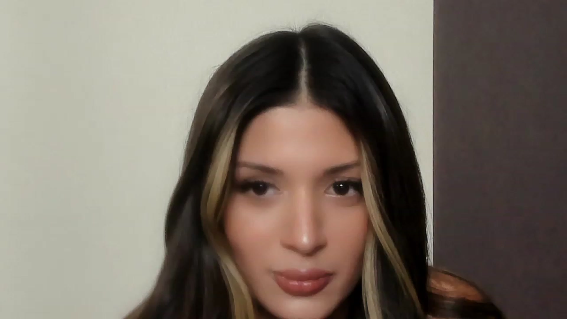 Gallery image thumbnail from Angel_on_Duty's myfreecams stream on, 11/05/2023, 22:11 image 8 of 20