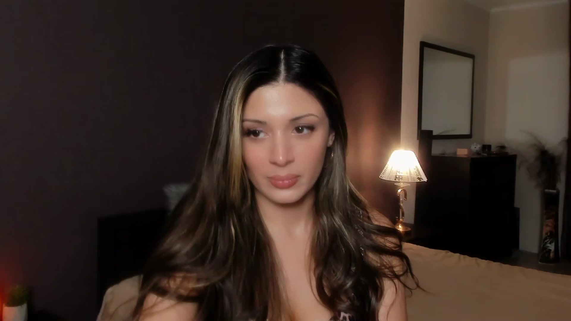 Gallery image thumbnail from Angel_on_Duty's myfreecams stream on, 11/09/2023, 22:52 image 20 of 20