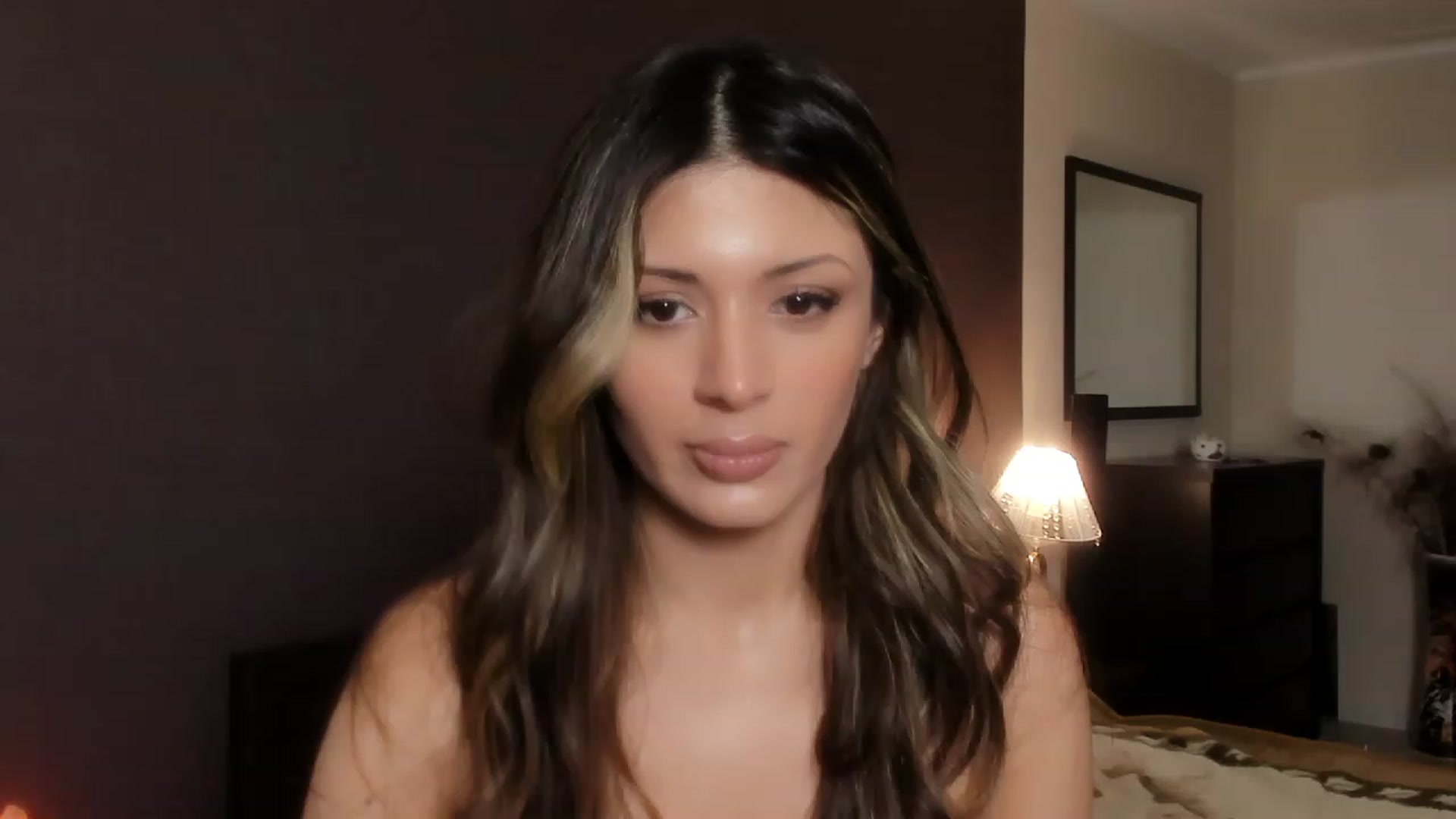 Gallery image thumbnail from Angel_on_Duty's myfreecams stream on, 11/10/2023, 22:07 image 11 of 20