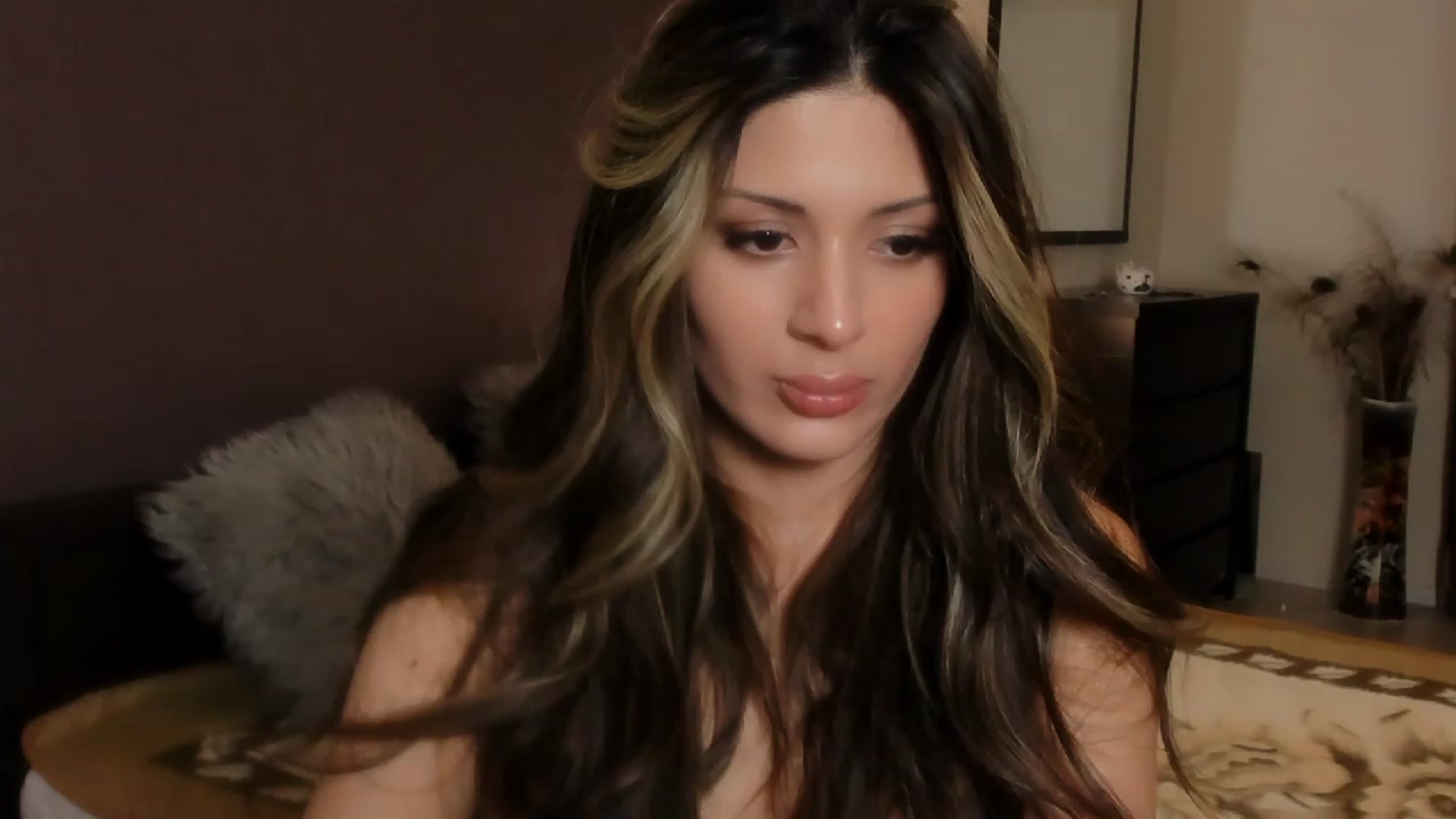 Gallery image thumbnail from Angel_on_Duty's myfreecams stream on, 11/11/2023, 01:29 image 18 of 20