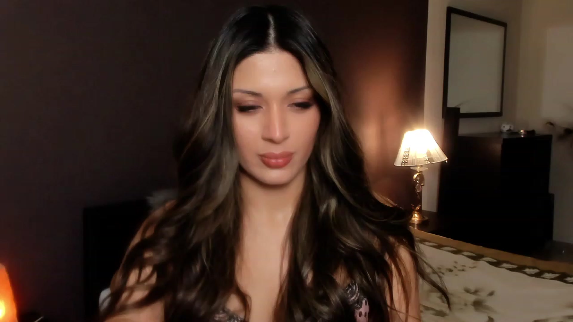 Gallery image thumbnail from Angel_on_Duty's myfreecams stream on, 11/12/2023, 21:22 image 14 of 20