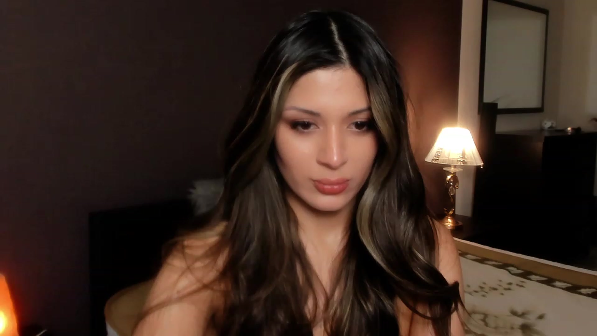 Gallery image thumbnail from Angel_on_Duty's myfreecams stream on, 11/12/2023, 23:46 image 17 of 20