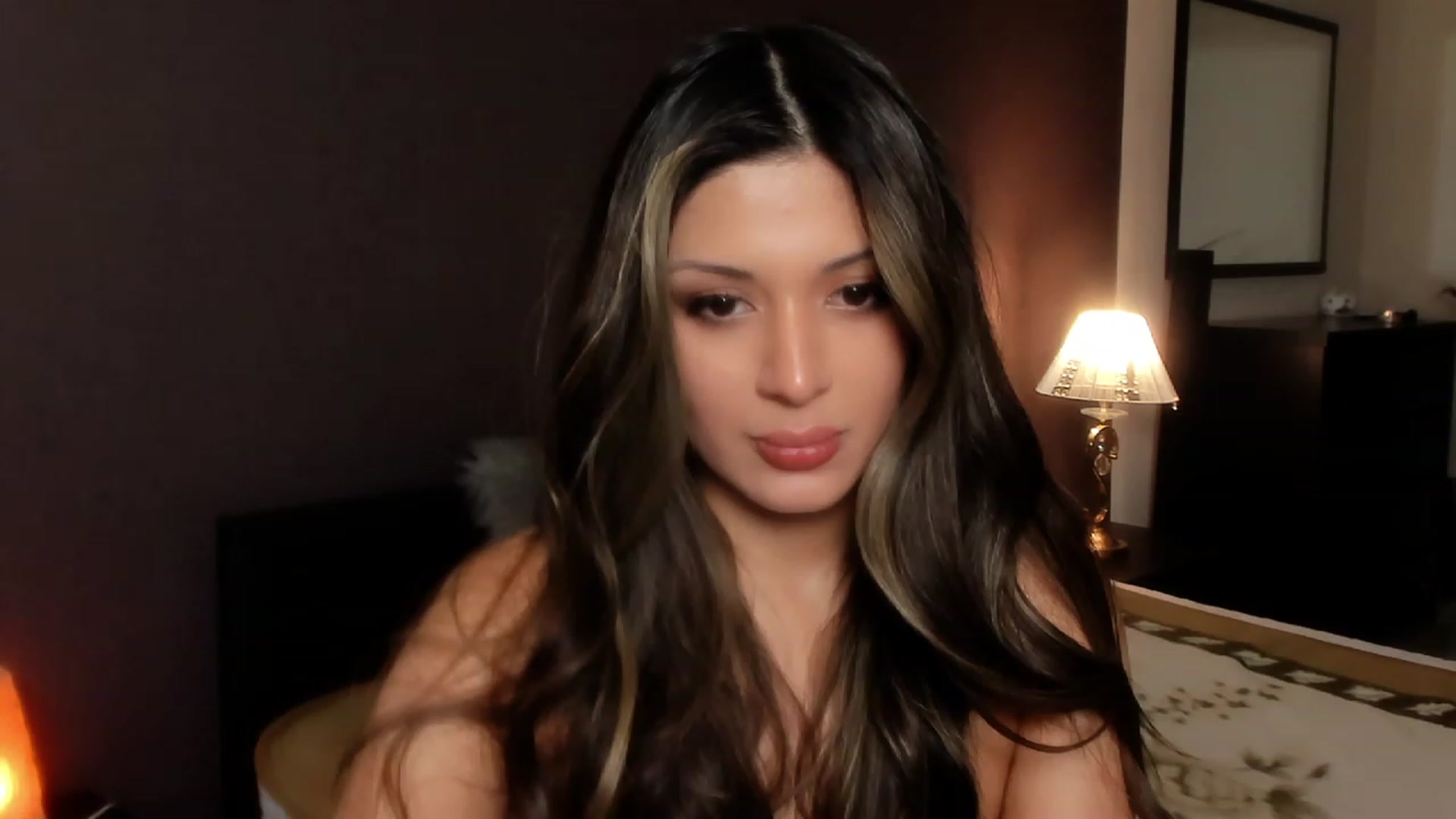Gallery image thumbnail from Angel_on_Duty's myfreecams stream on, 11/12/2023, 23:46 image 16 of 20