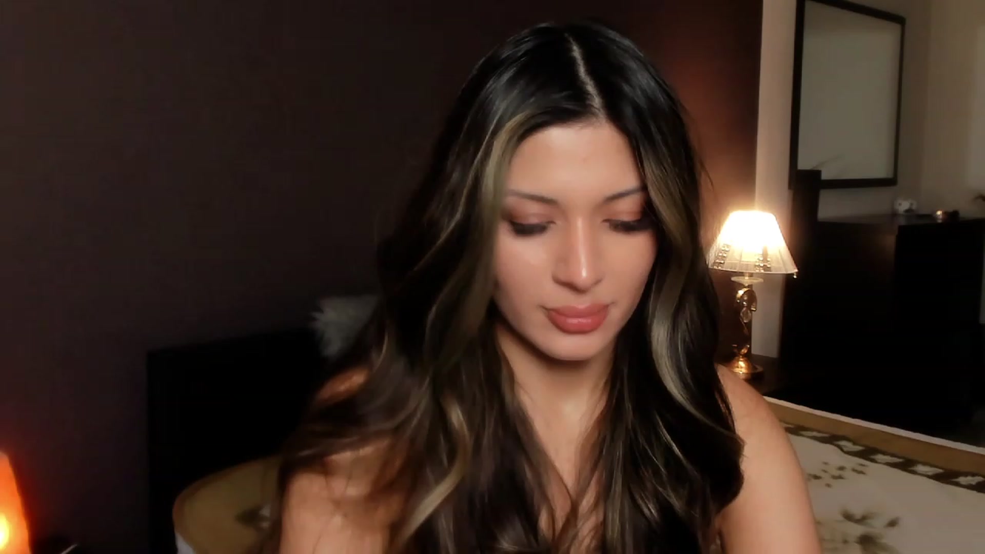 Gallery image thumbnail from Angel_on_Duty's myfreecams stream on, 11/12/2023, 23:46 image 20 of 20