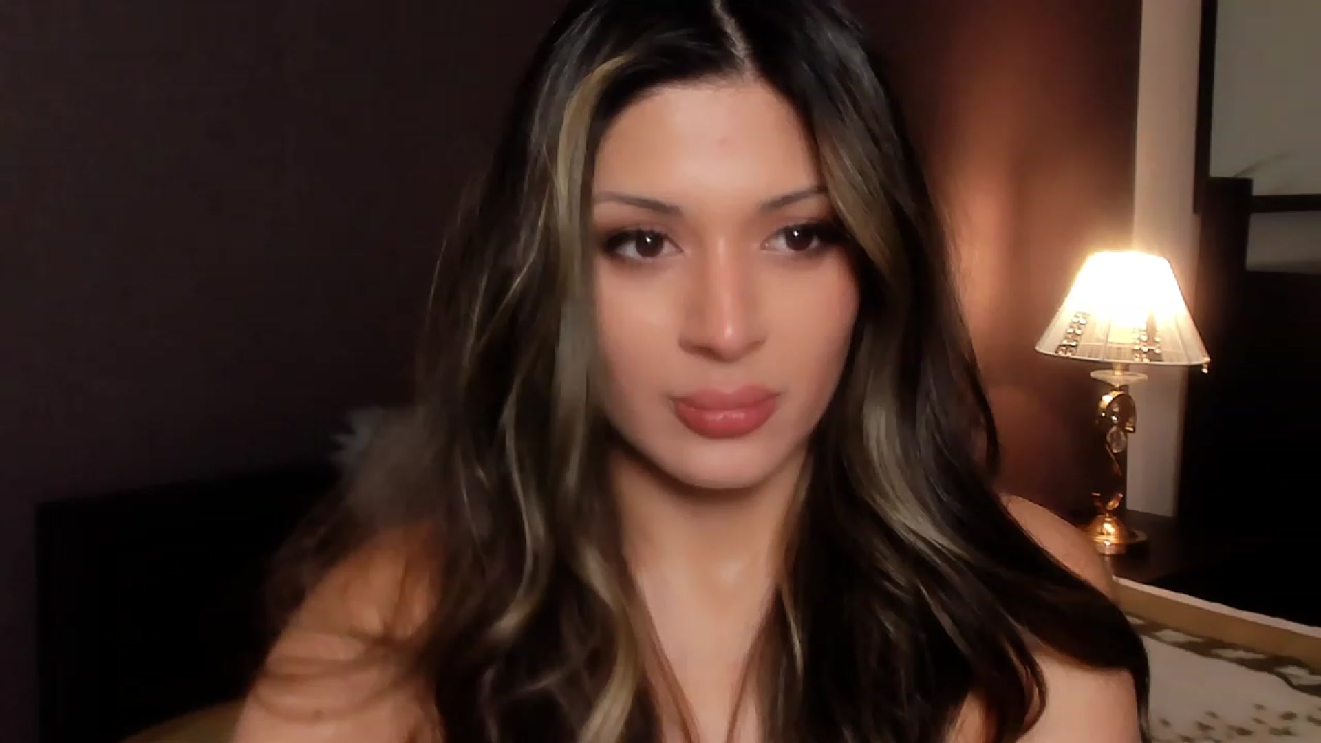Gallery image thumbnail from Angel_on_Duty's myfreecams stream on, 11/12/2023, 23:46 image 9 of 20