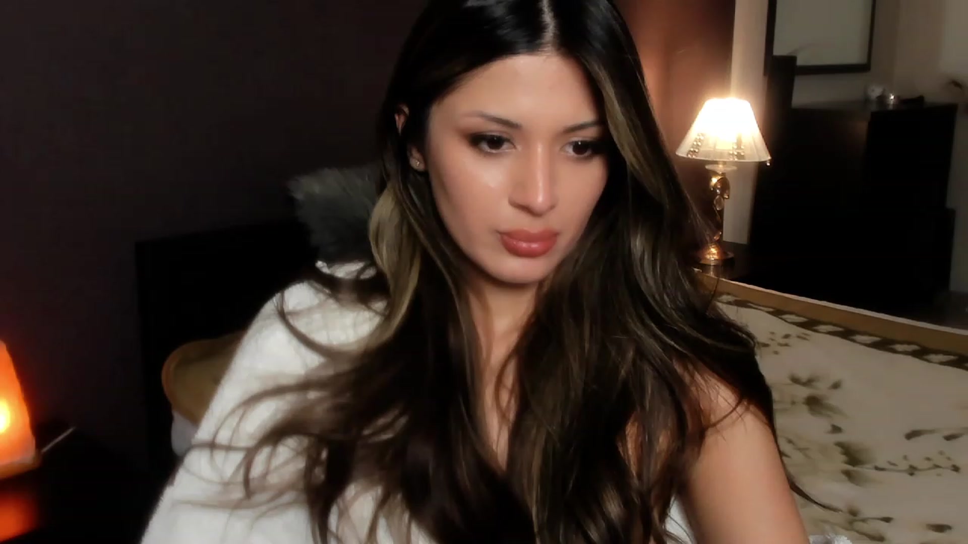 Gallery image thumbnail from Angel_on_Duty's myfreecams stream on, 11/13/2023, 02:59 image 20 of 20