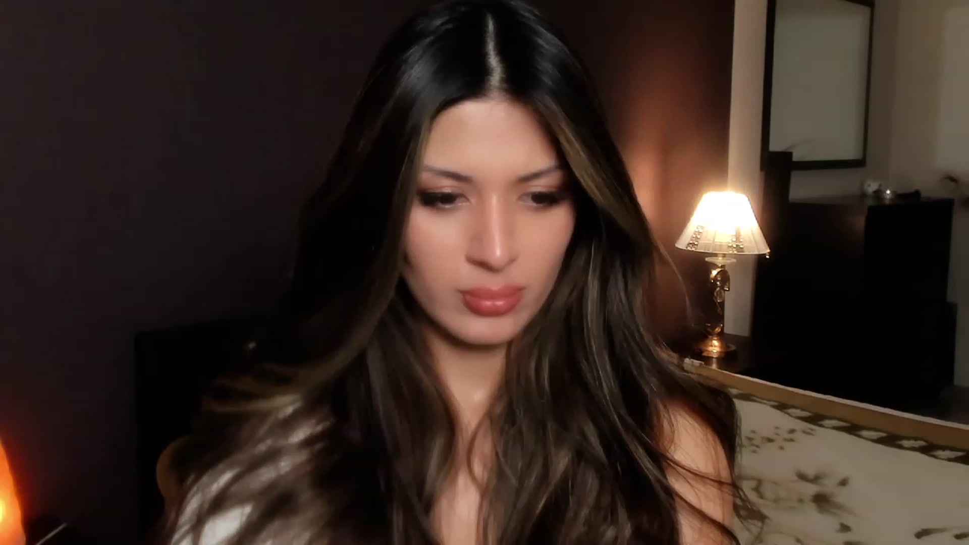 Gallery image thumbnail from Angel_on_Duty's myfreecams stream on, 11/13/2023, 02:59 image 1 of 20
