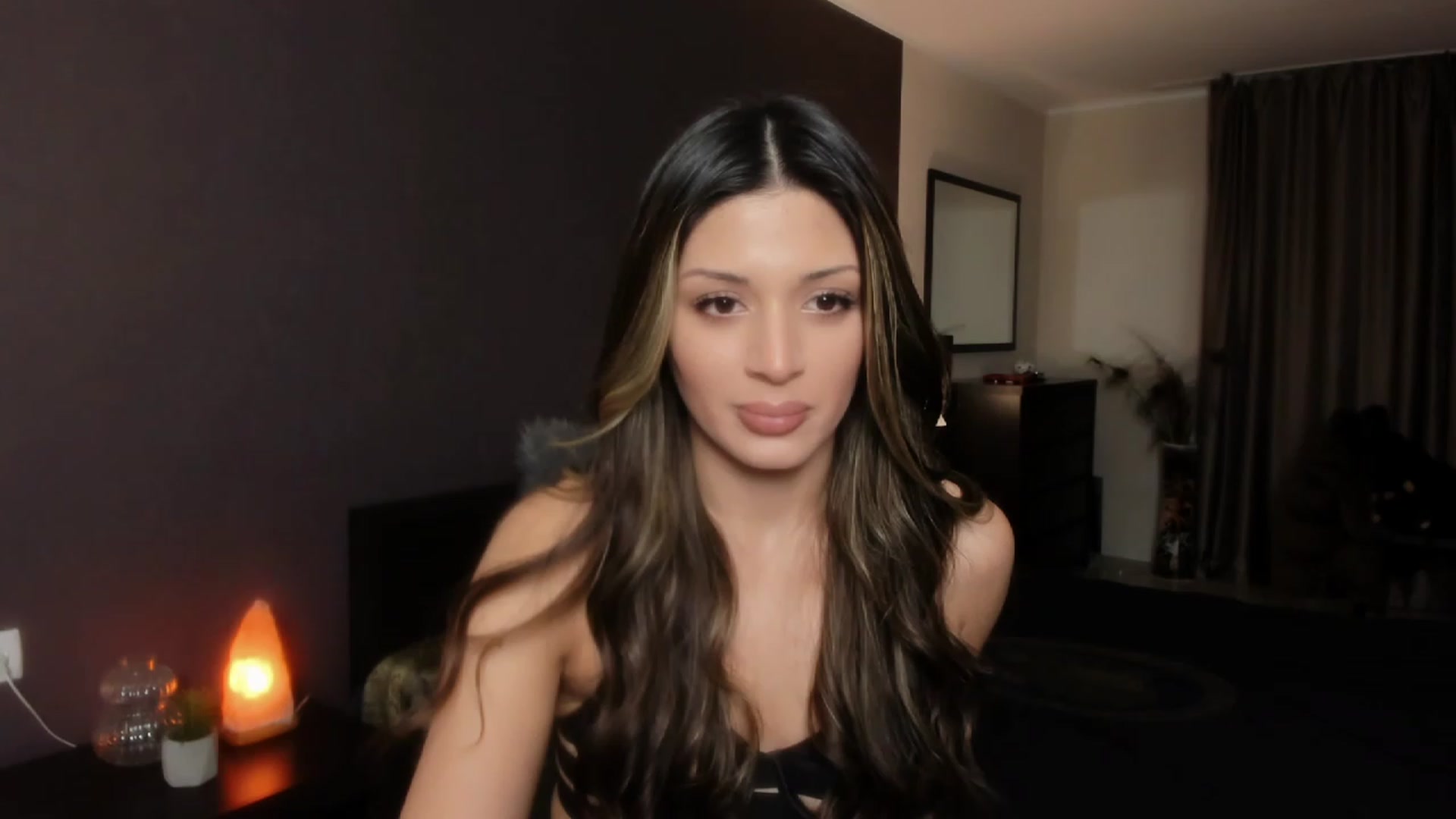 Gallery image thumbnail from Angel_on_Duty's myfreecams stream on, 11/13/2023, 20:30 image 2 of 20