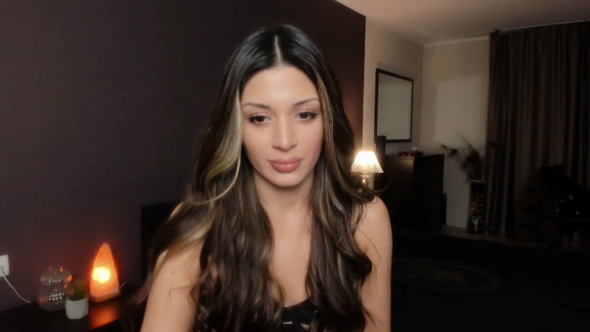 Gallery image thumbnail from Angel_on_Duty's myfreecams stream on, 11/13/2023, 20:30 image 3 of 20